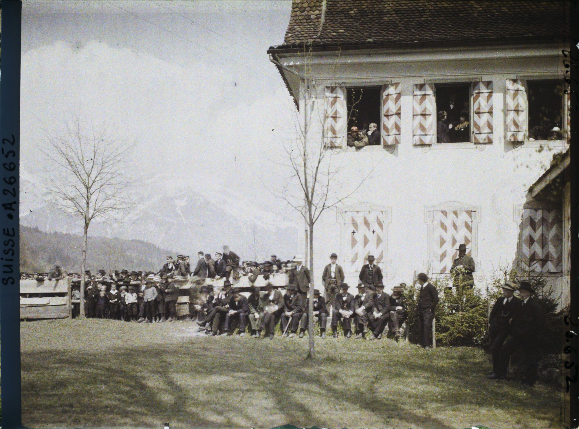 Image représentant Landsgemeinde du demi-canton d'Obwald au château de Landenberg