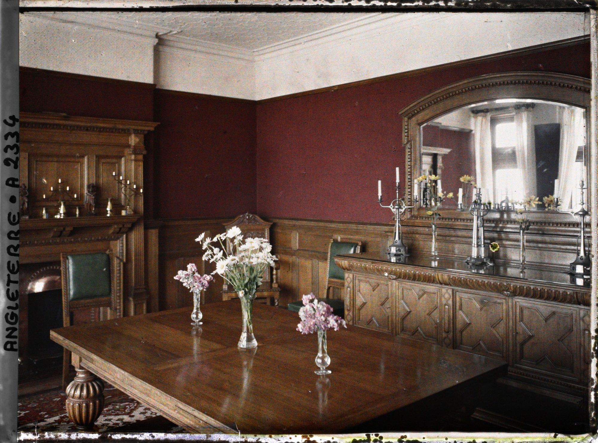 Image représentant Salle à manger de la villa d'Albert Kahn