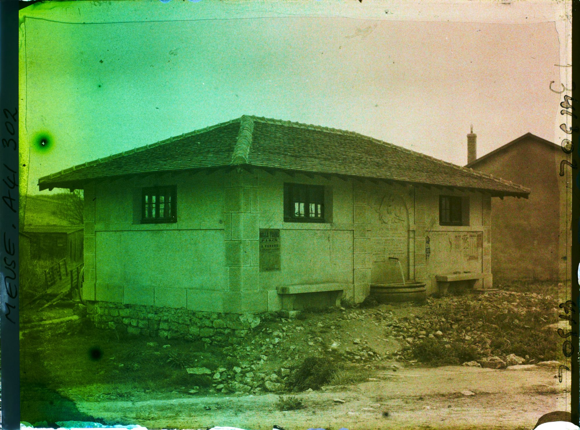 Image représentant France, Apremont (Woëvre), Adduction d'Eau Offerte par la Ville de (Etats Unis)