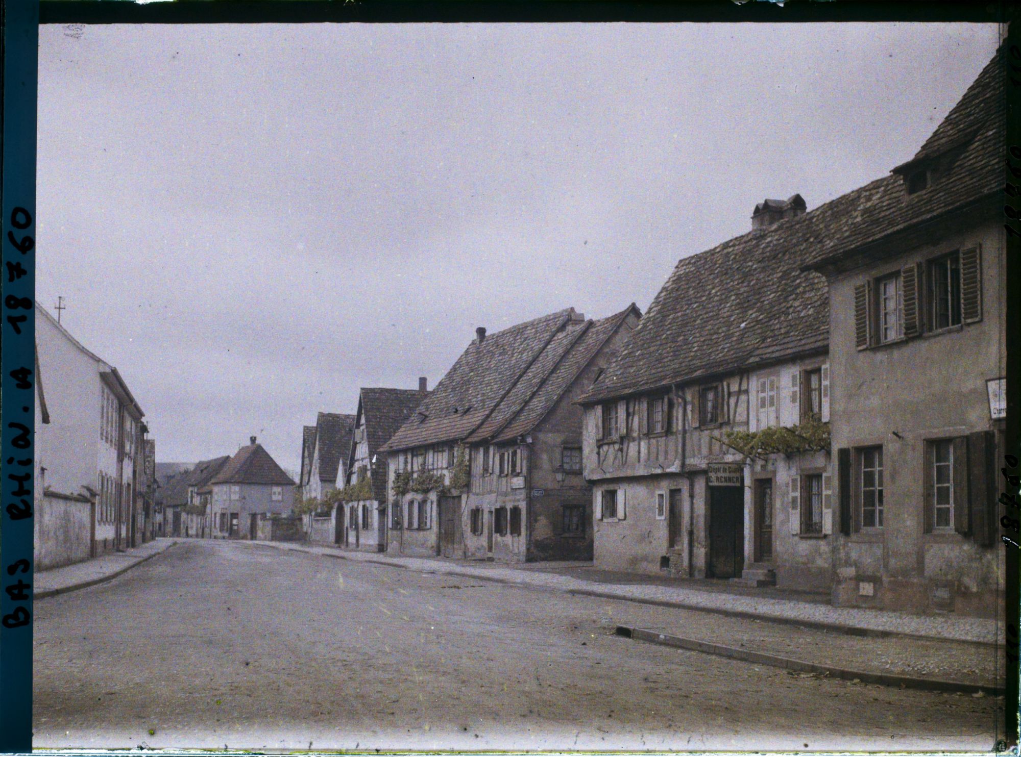 Image représentant France, Haguenau, La Mare des Canards prise de la Porte de Wissembourg