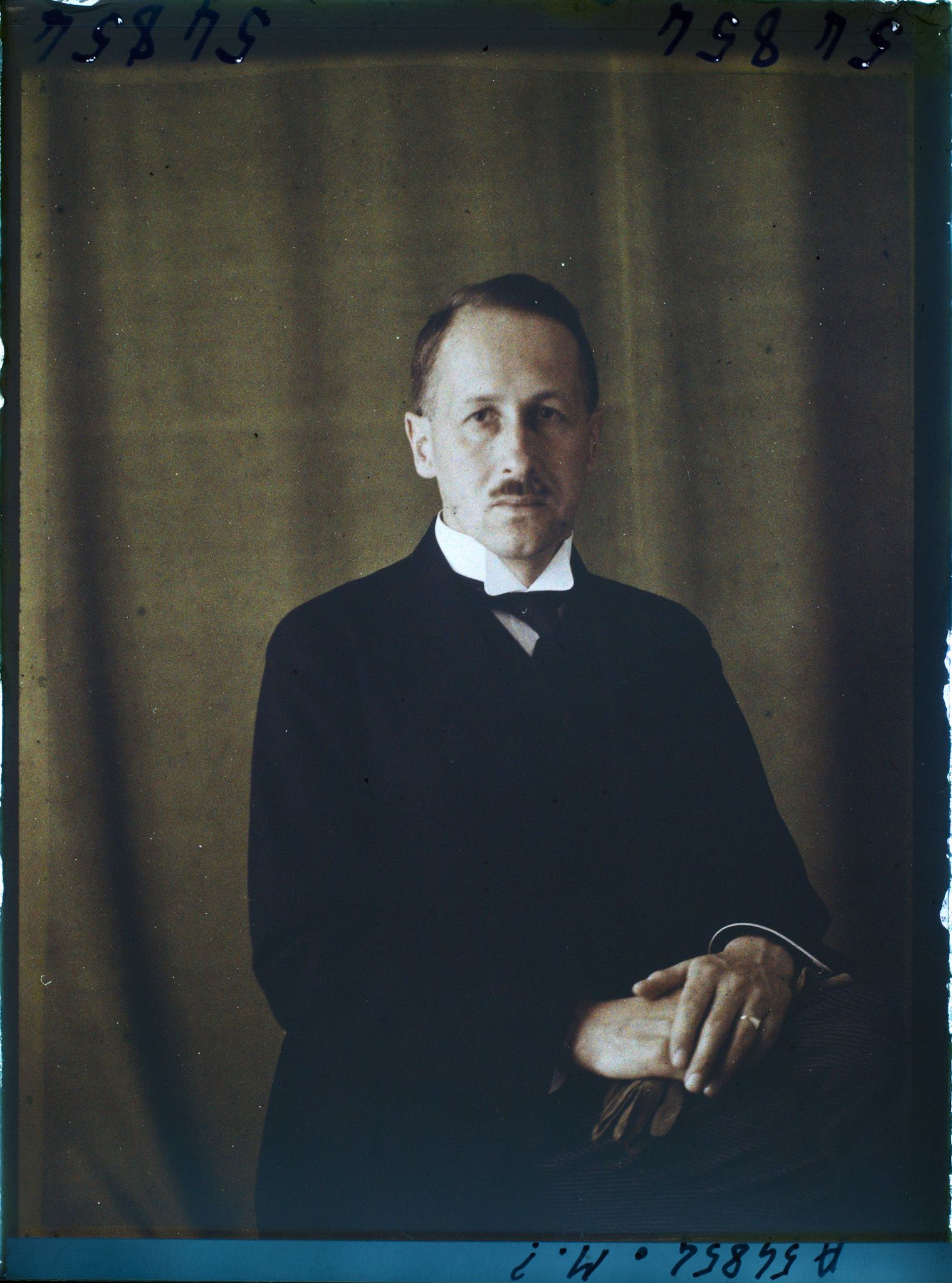 Image représentant Monsieur ...