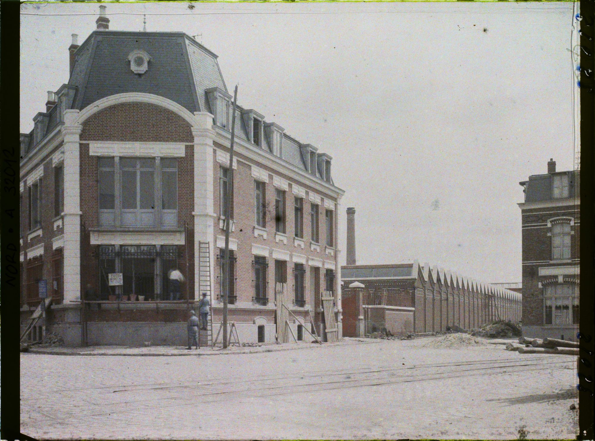 Image représentant France, Armentières, Tissage en reconstruction