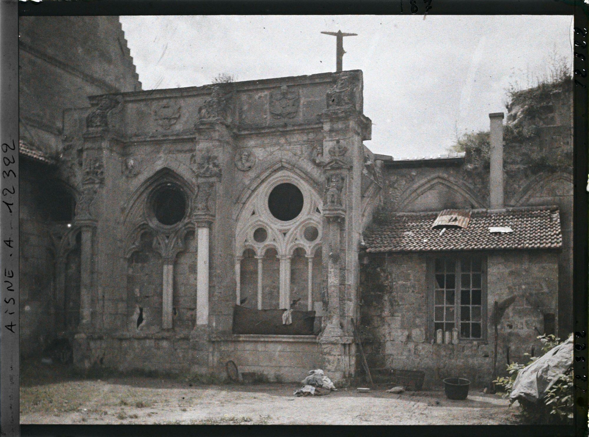 Image représentant Partie du cloître de l'ancienne abbaye Saint-Jean-des-Vignes