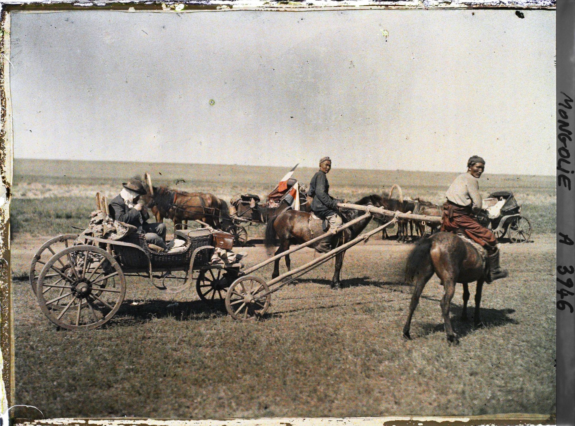 Image représentant La poste mongole croise la caravane de Stéphane Passet