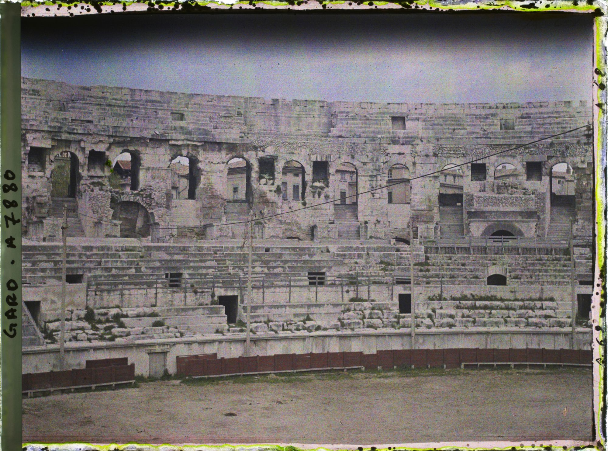 Image représentant L'intérieur des arènes