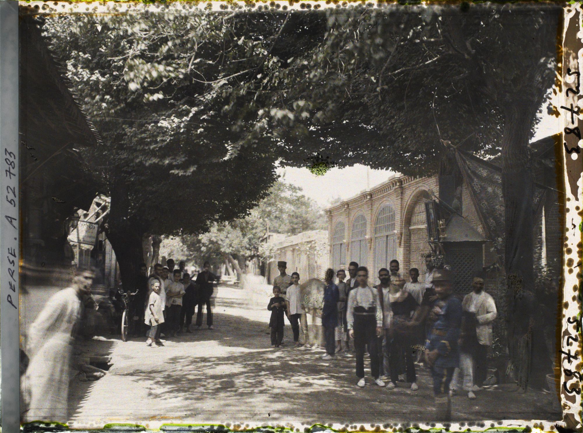 Image représentant La fontaine sacrée des quatre frères (?)