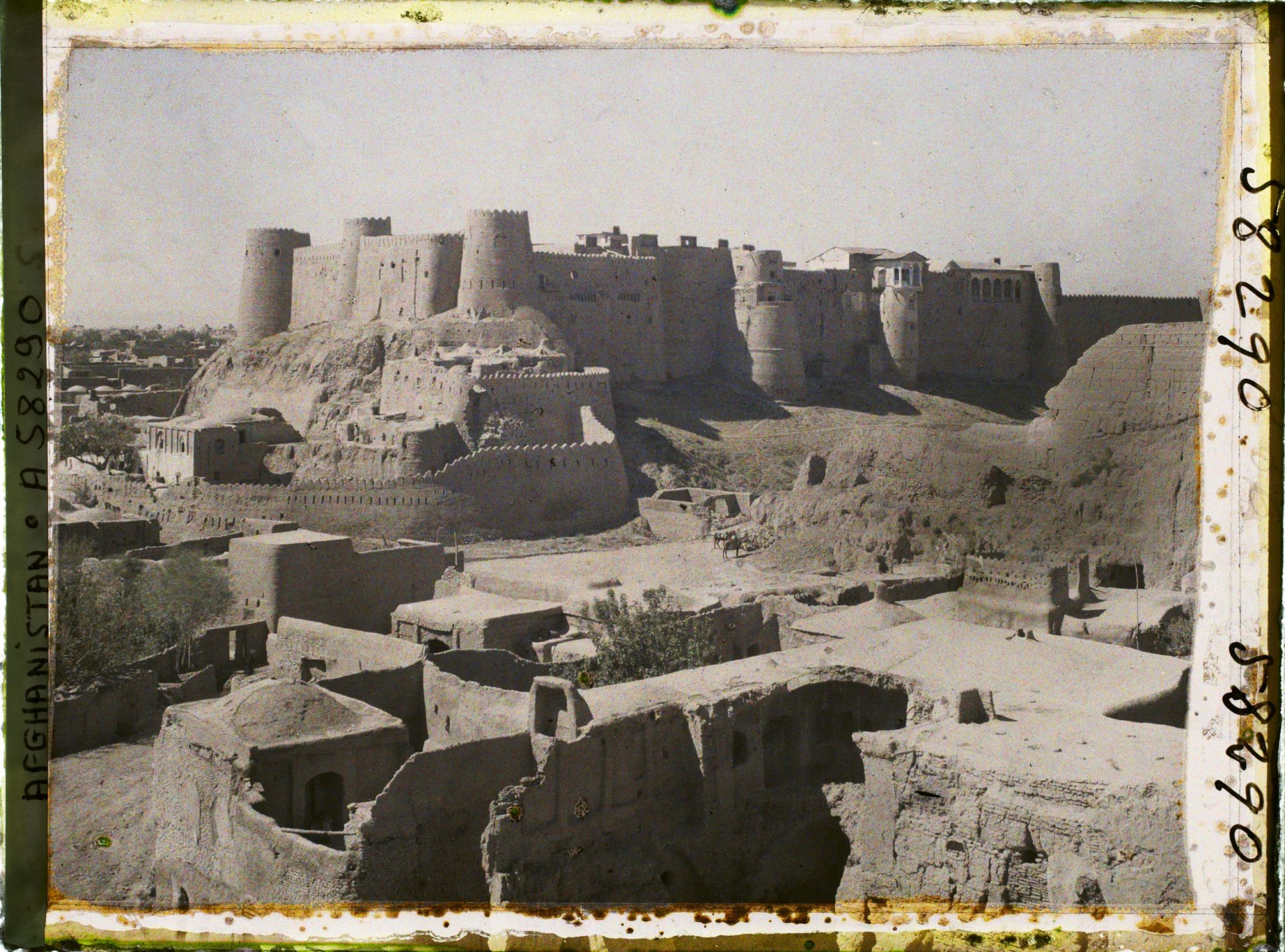 Image représentant Afghanistan, Hérat, Vue d'ensemble sur la Citadelle