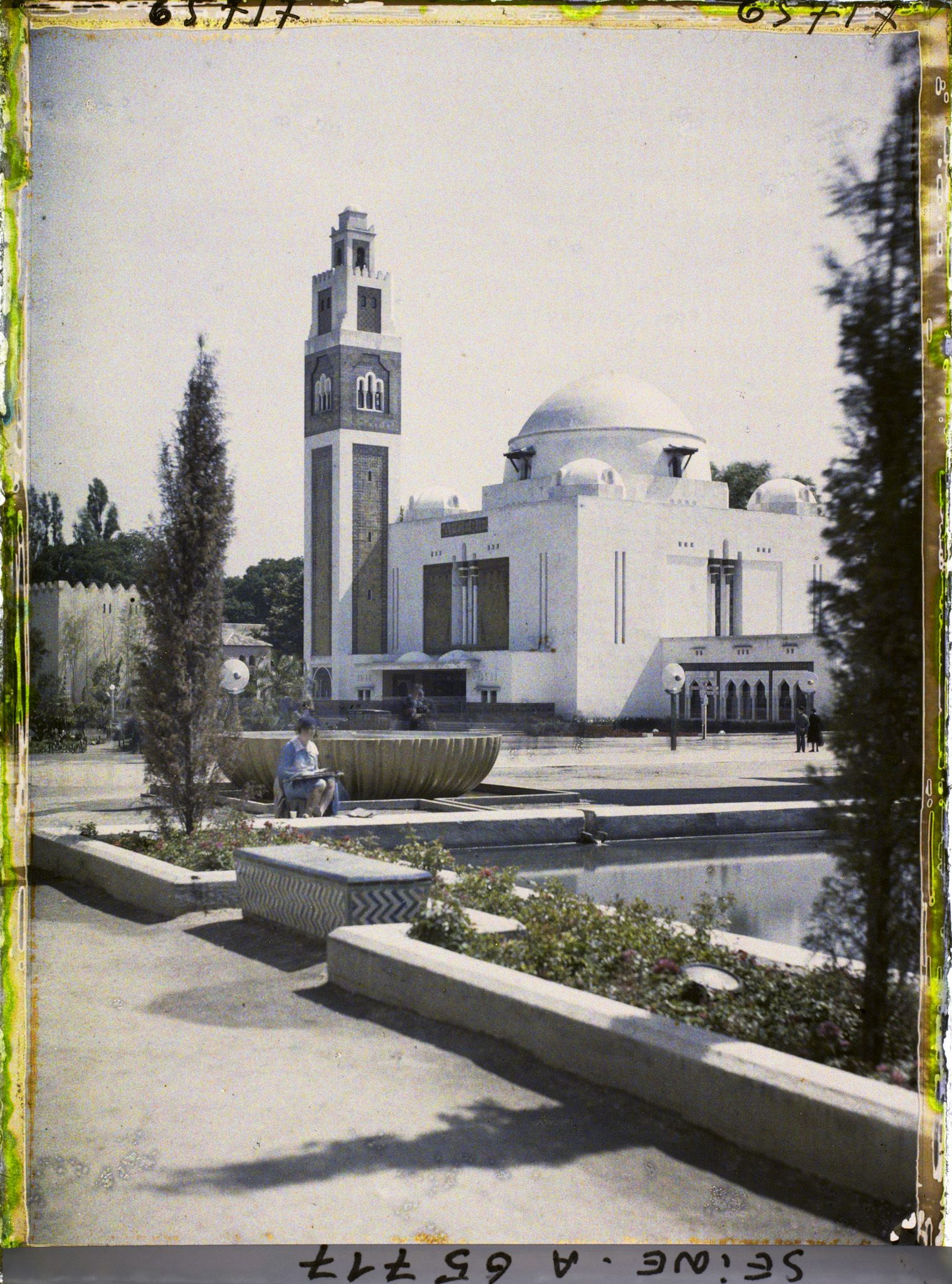 Image représentant L'Exposition Coloniale Internationale de 1931, le pavillon de l'Algérie