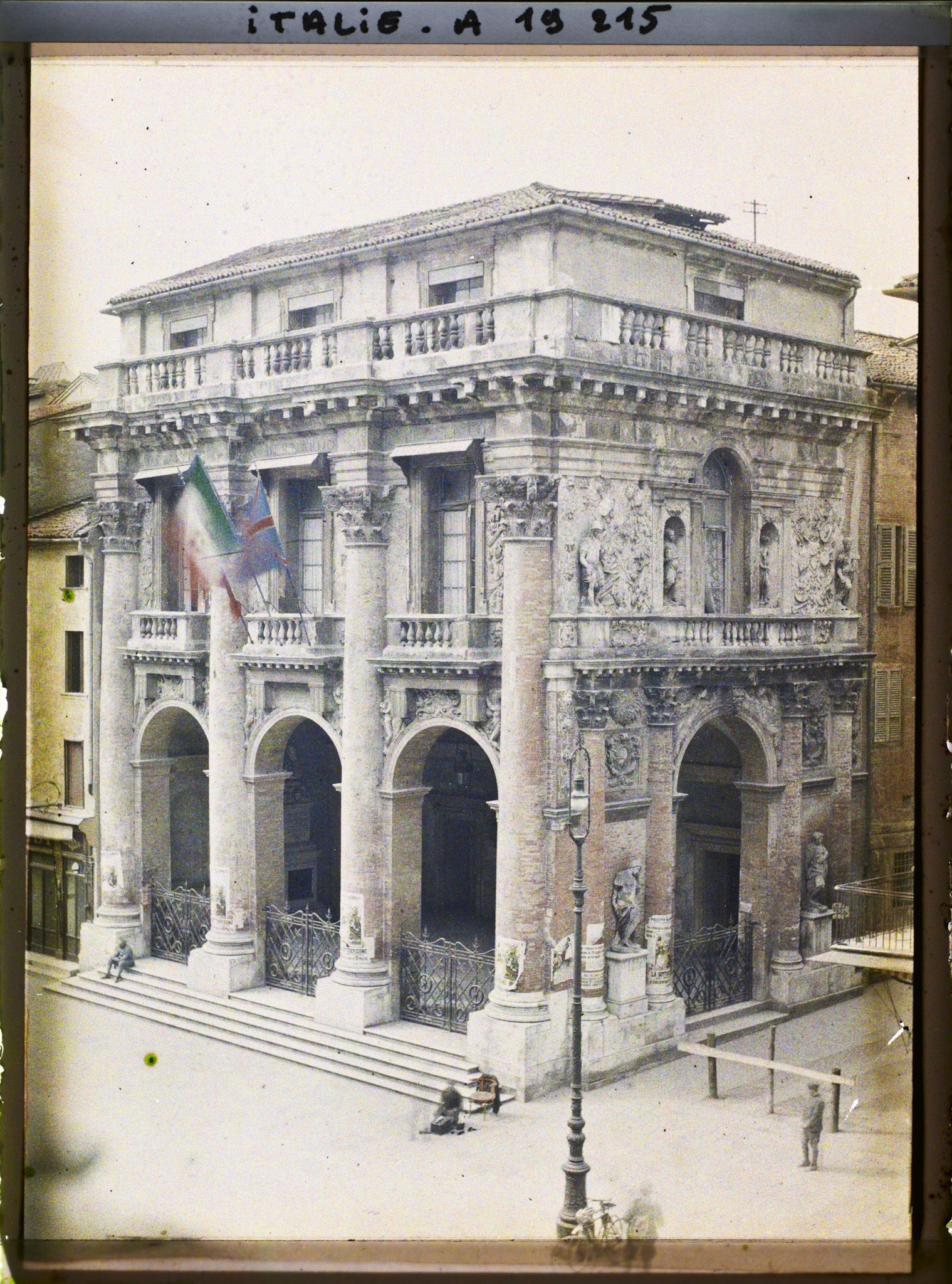Image représentant Hôtel de ville