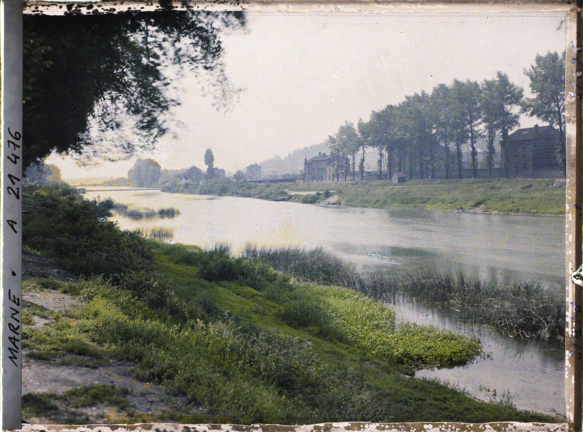Image représentant France, Chalons s/Marne, La Marne vers le barrage
