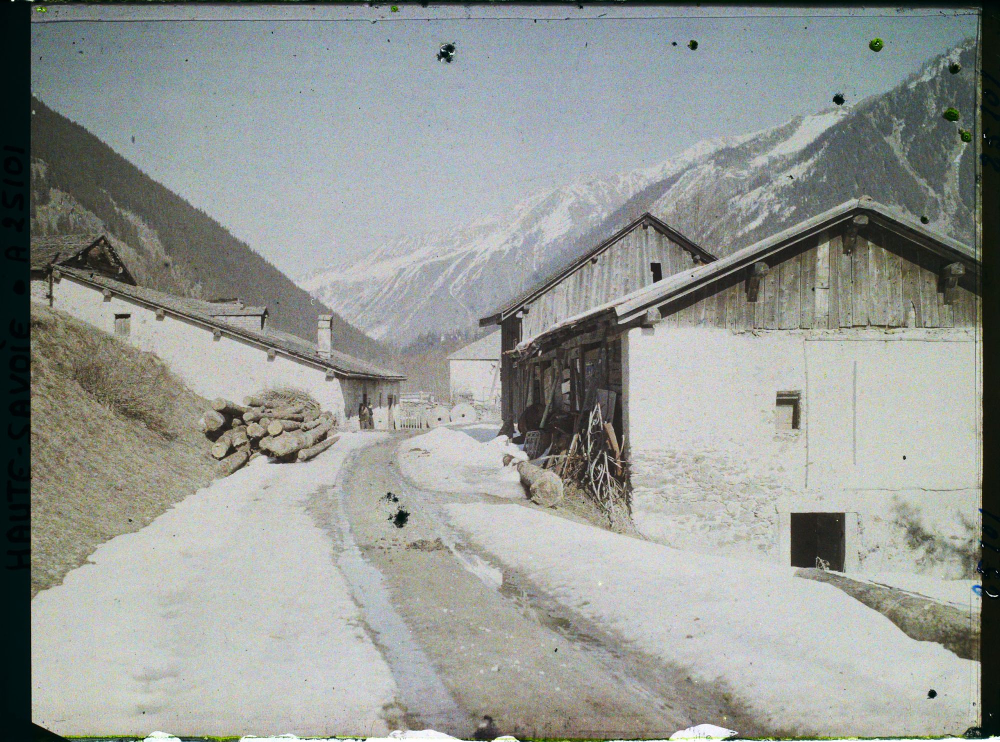 Image représentant France Les Alpes, Praz, Vallée de Chamonix, Un Coin du Village des Praz