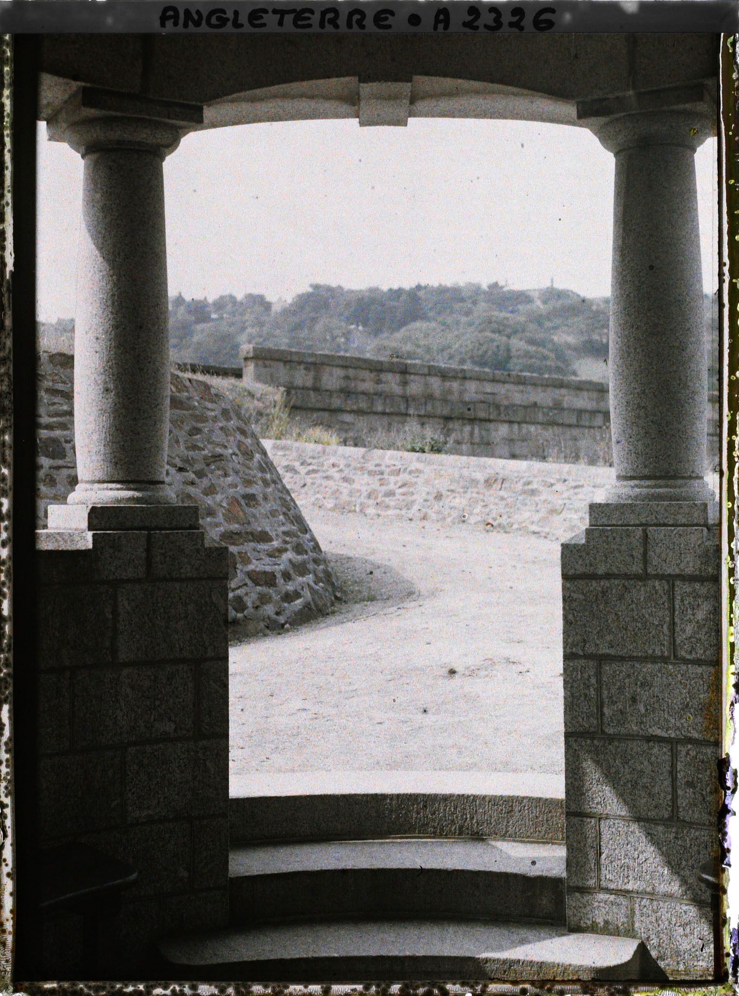 Image représentant Une entrée de la villa d'Albert Kahn