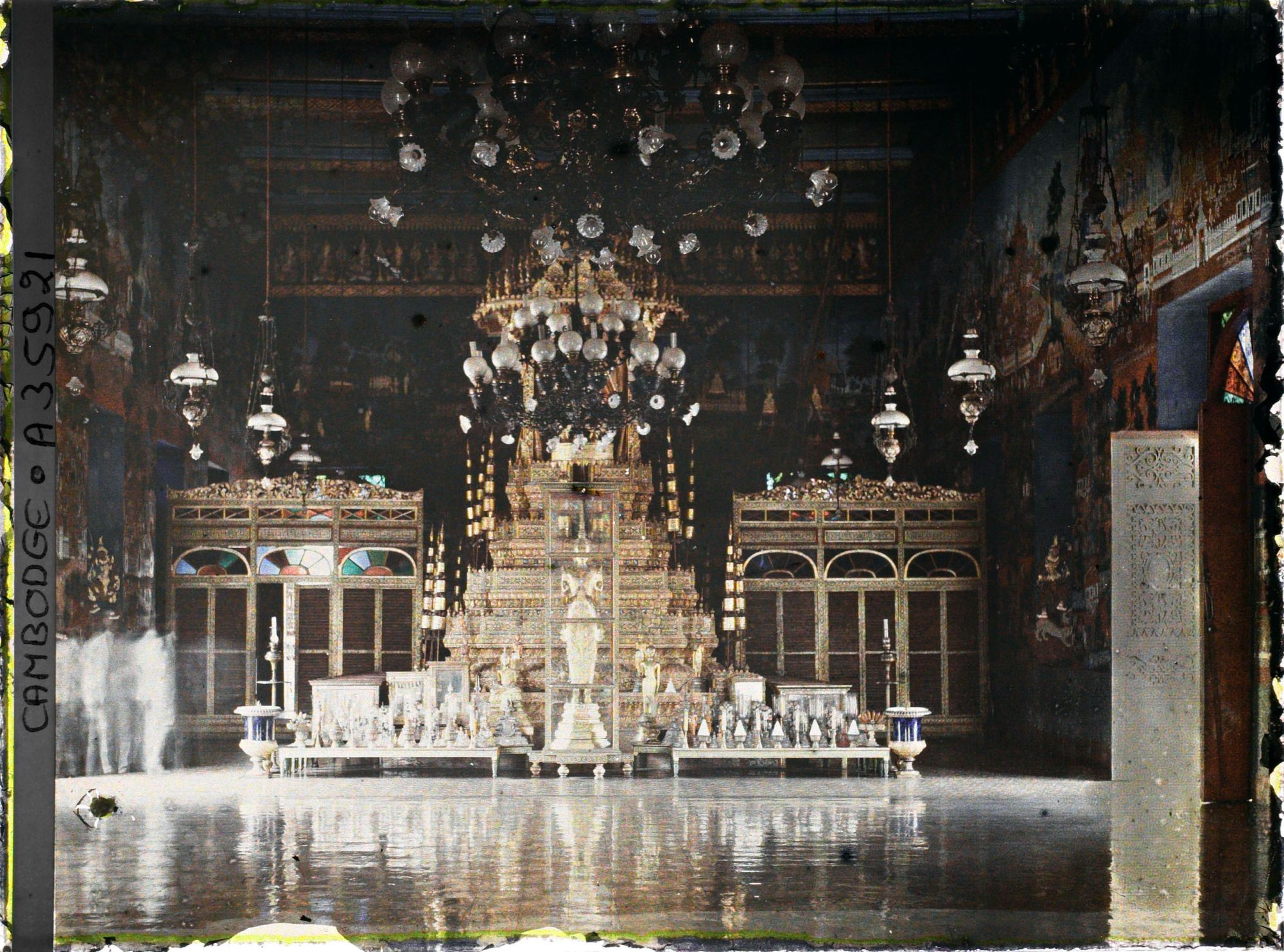 Image représentant Intérieur de la pagode royale Vat Prah-keo (" Pagode du Bouddha d'Emeraude ")