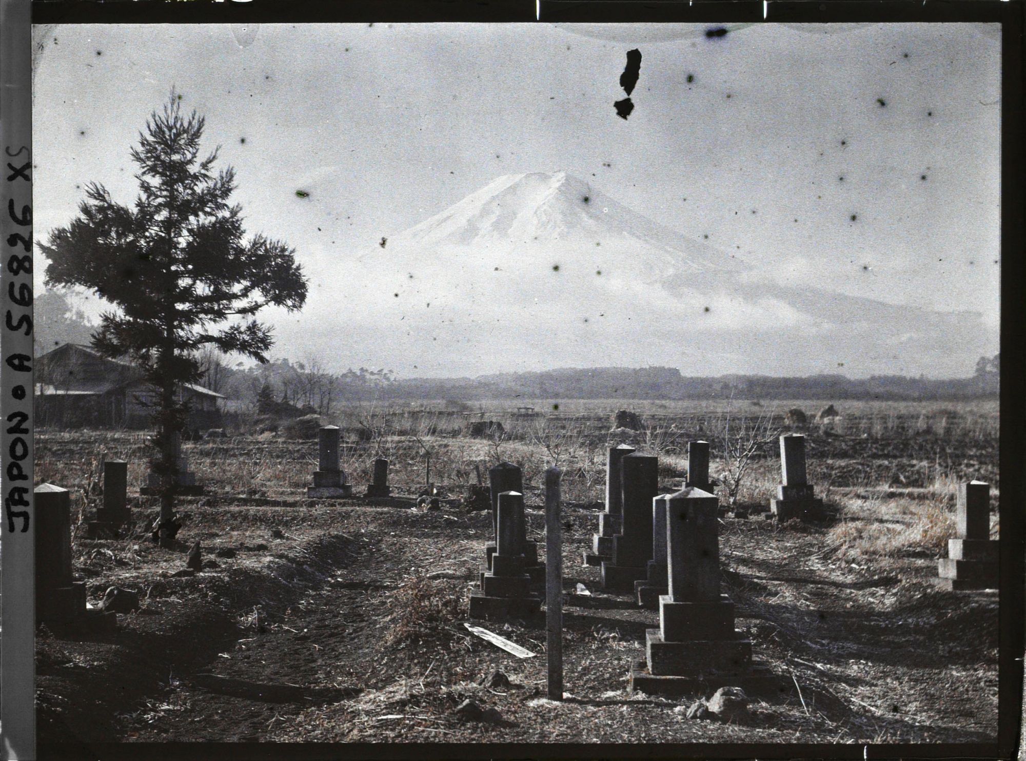 Image représentant Cimetière près des lacs du Fuji-san