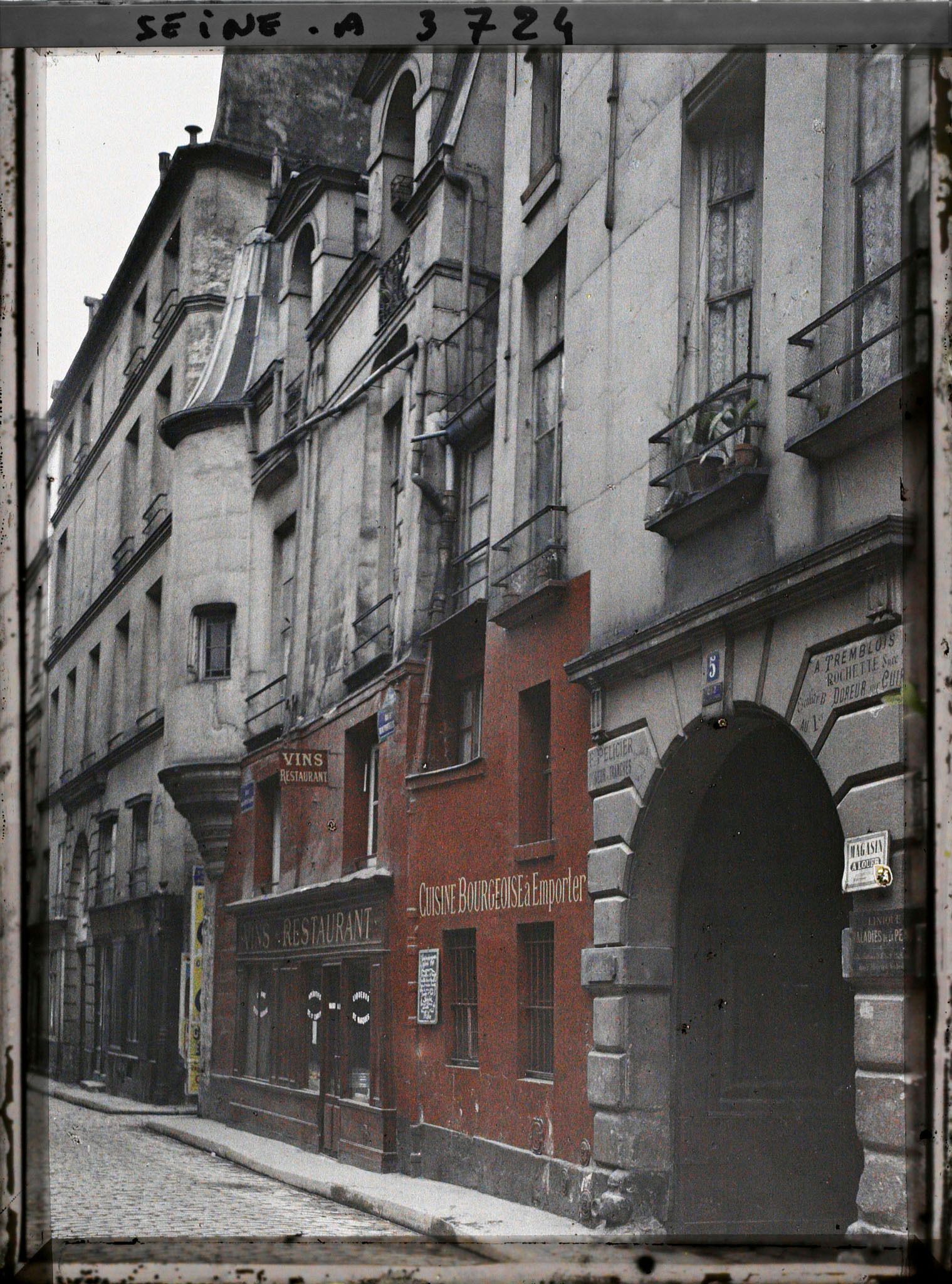 Image représentant L'hôtel des abbés de Fécamp au n°5 de la rue Hautefeuille