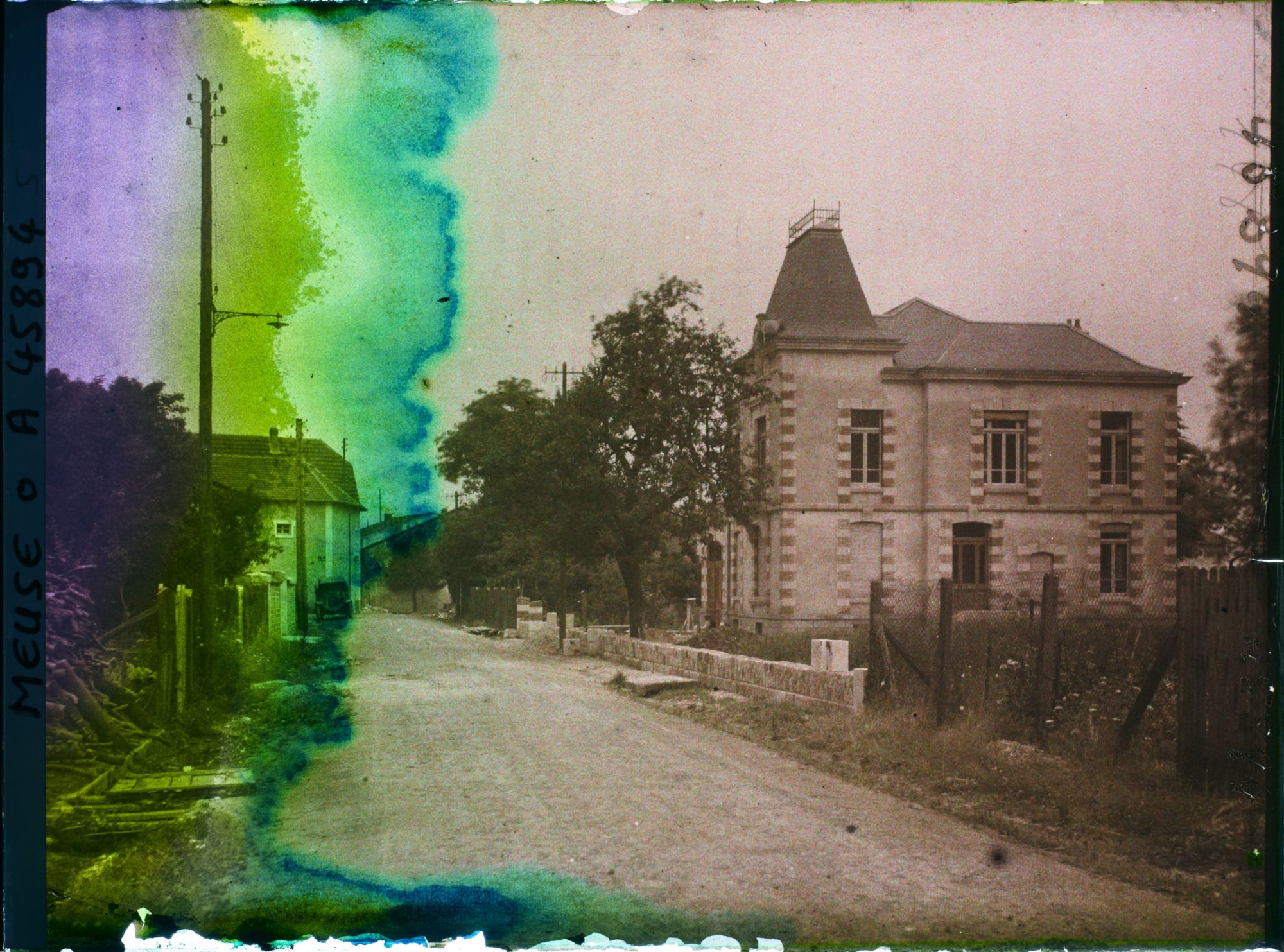 Image représentant France, St Maurice-sous-les-côtes, Entrée Sud du Village