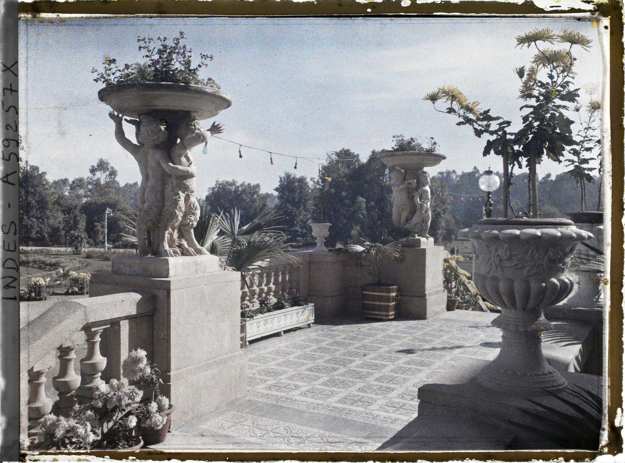 Image représentant Terrasse du nouveau palais du maharajah Jagatjit Singh