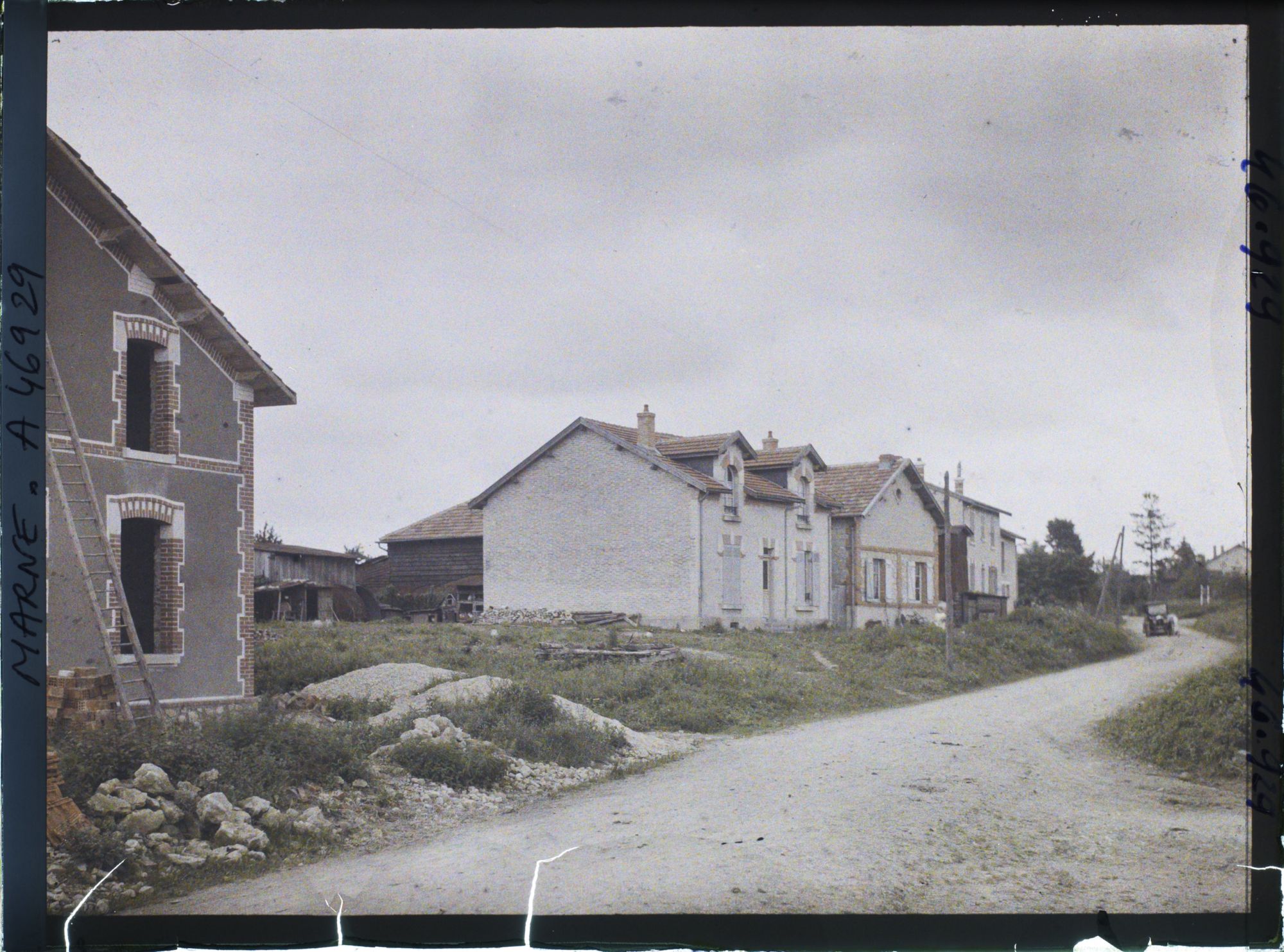 Image représentant France, Binarville Marne (210 h), Rte de Servon