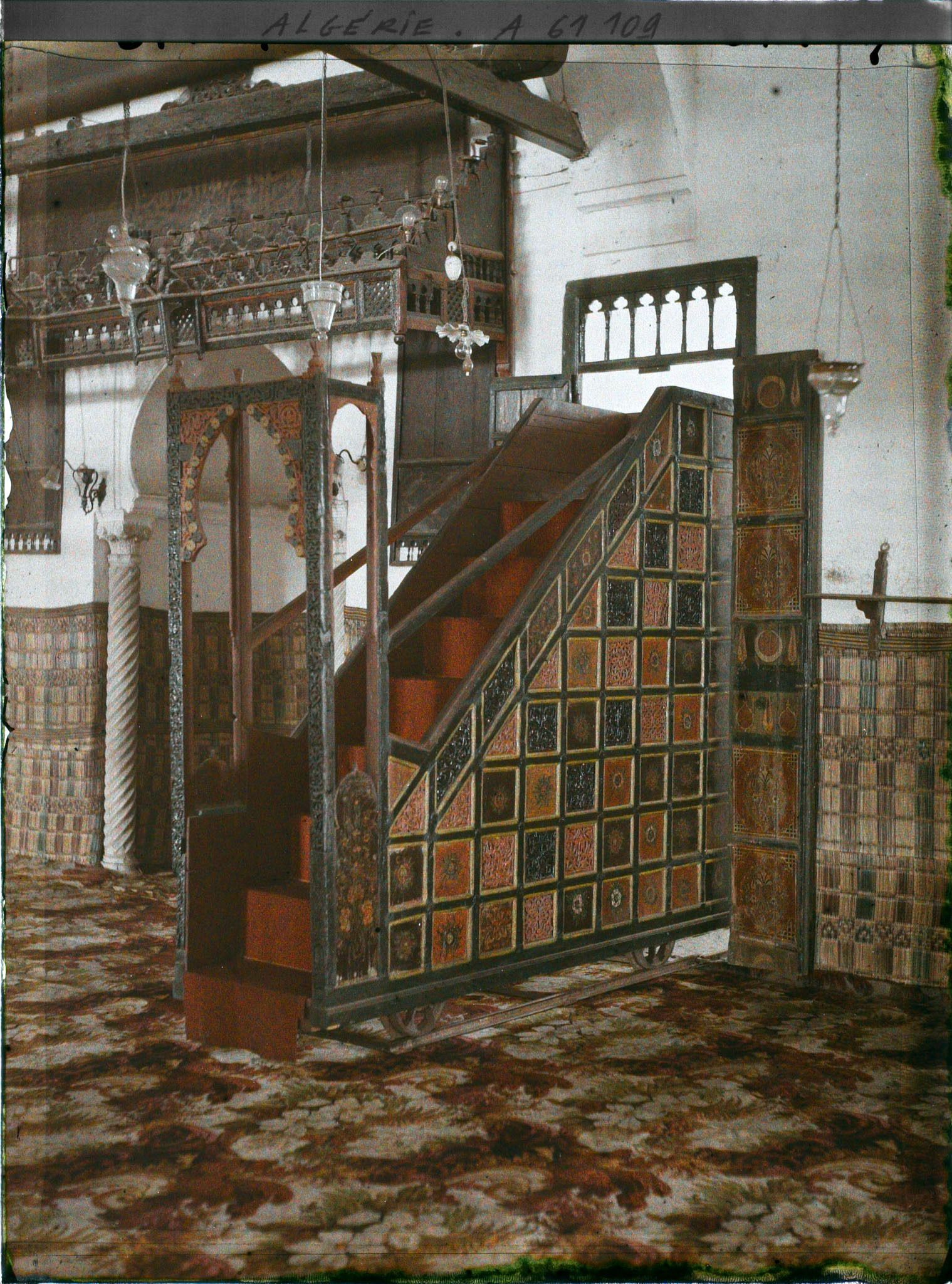 Image représentant Le minbar de la Grande Mosquée