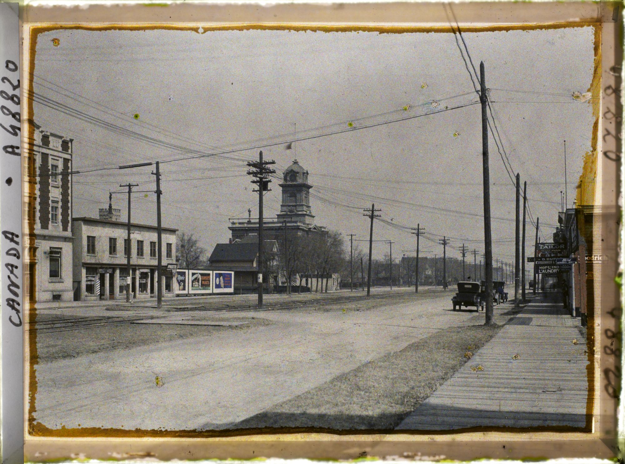 Image représentant Canada, St Boniface, La grande Rue vers l'H. de Ville