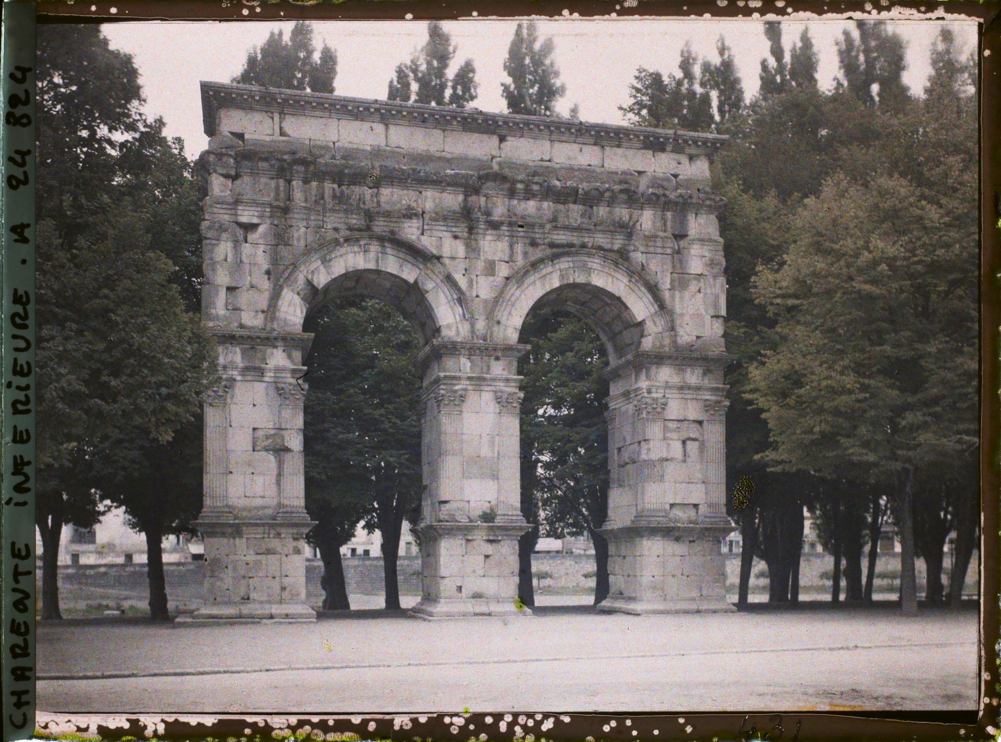 Image représentant L'Arc de Germanicus