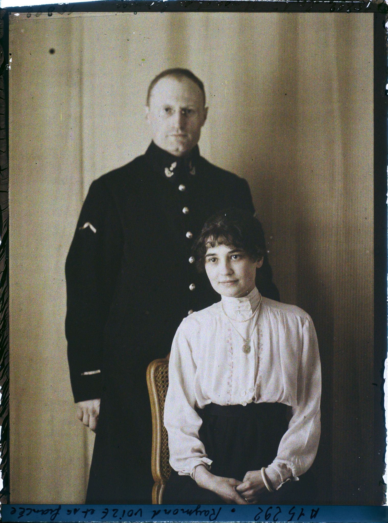 Image représentant Le Lieutenant Raymond Voize et sa fiancée Marcelle