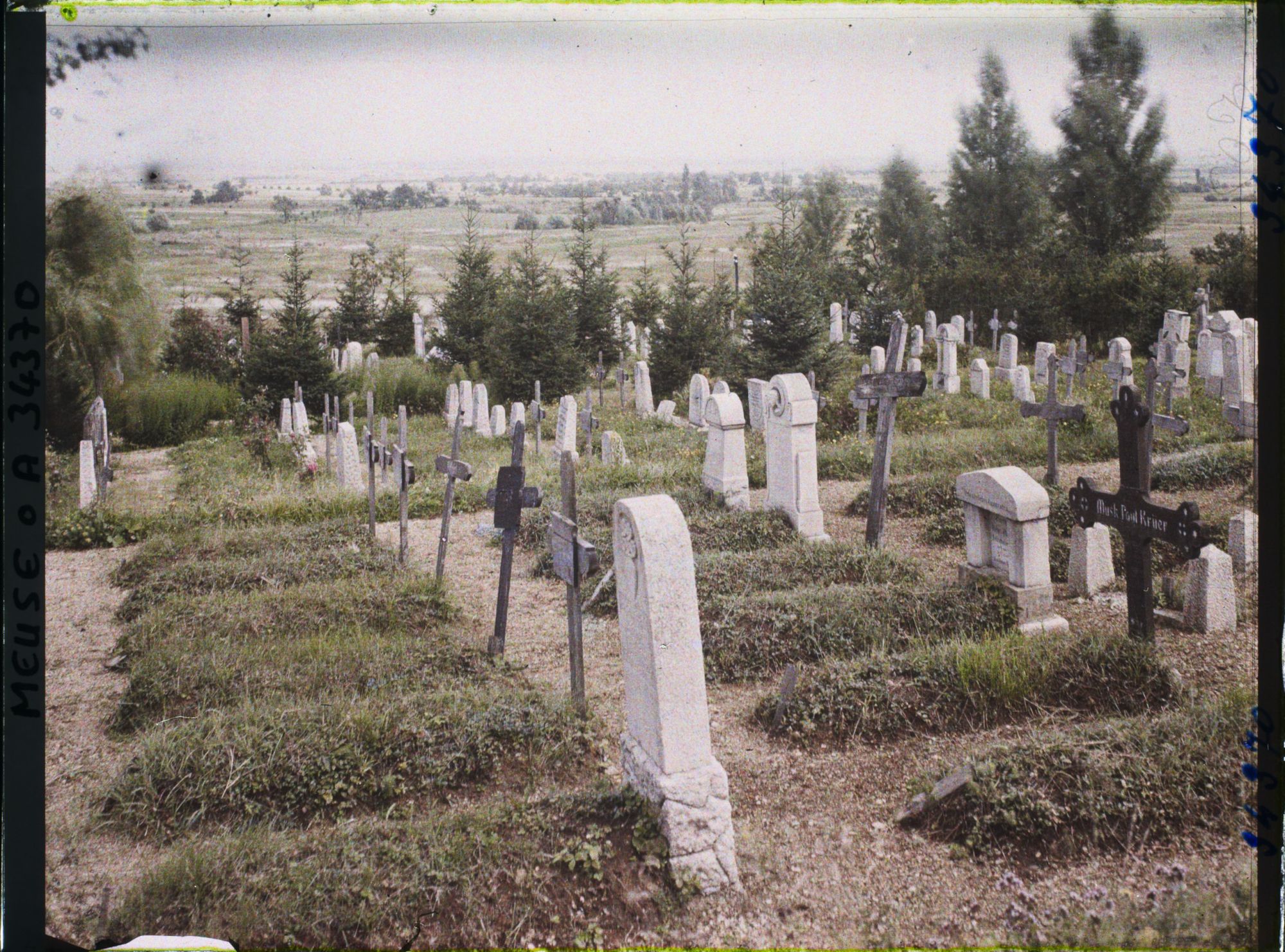 Image représentant France, St Maurice sous les Côtes, Cimetière Allemand