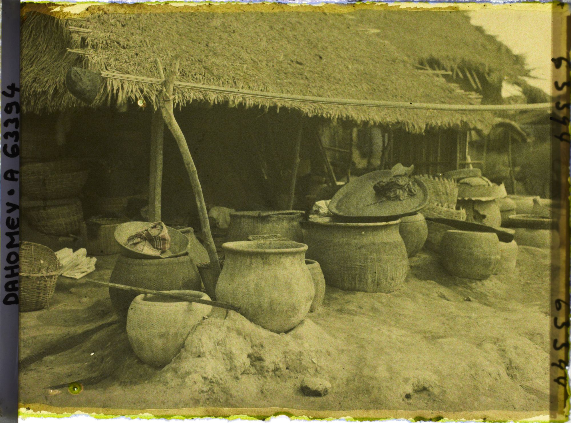 Image représentant Une teinturerie