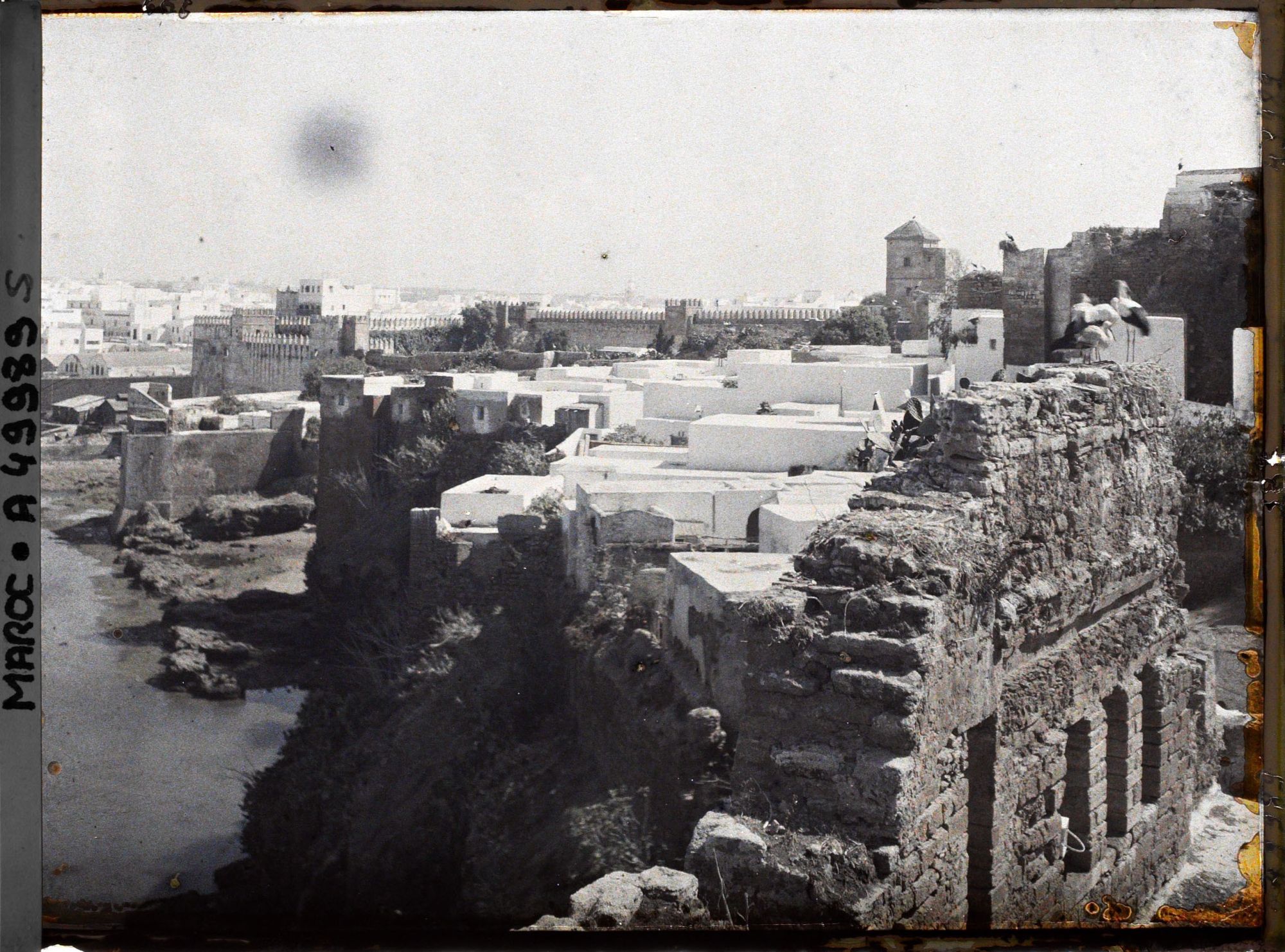 Image représentant Vue prise vers la médersa des Oudaïa