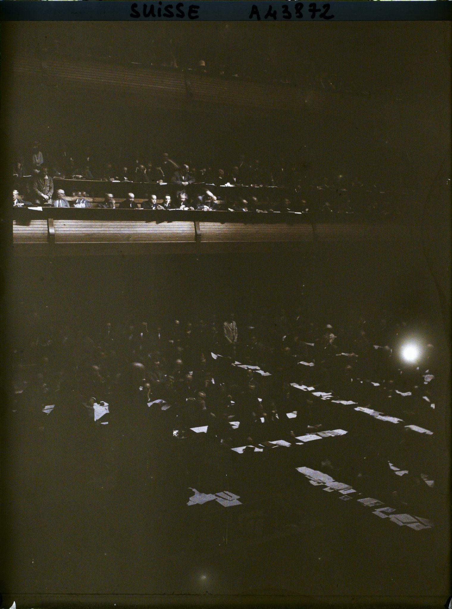 Image représentant Cinquième assemblée annuelle de la Société des Nations (SDN) à Genève. Un séance à la Salle de la Réformation