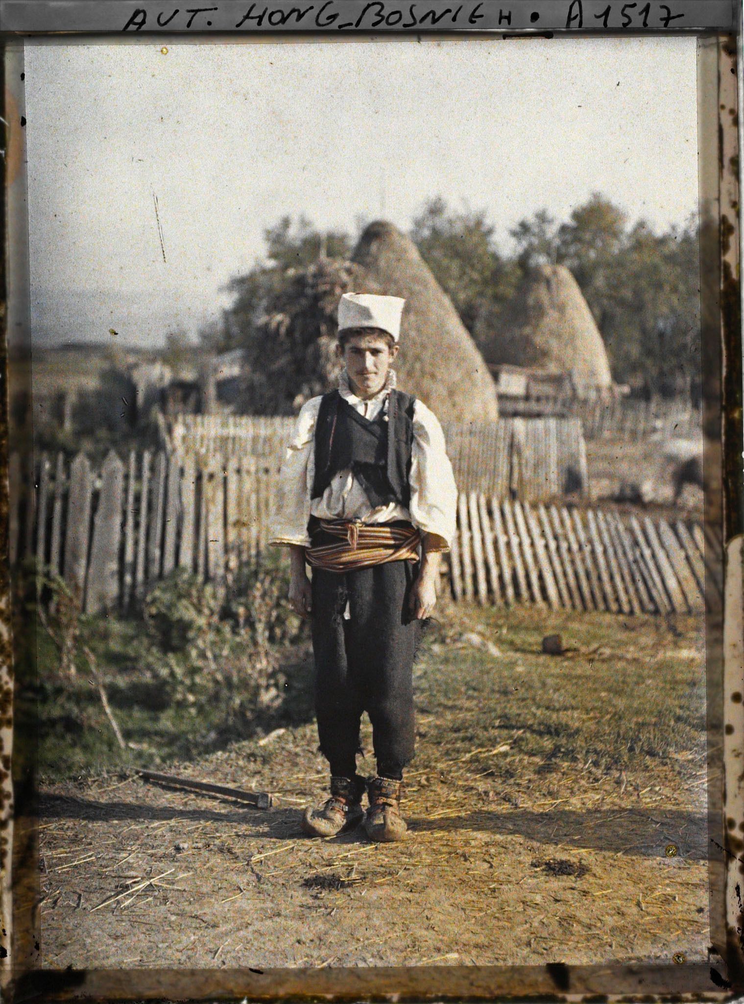 Image représentant Un Serbe paysan à collerette