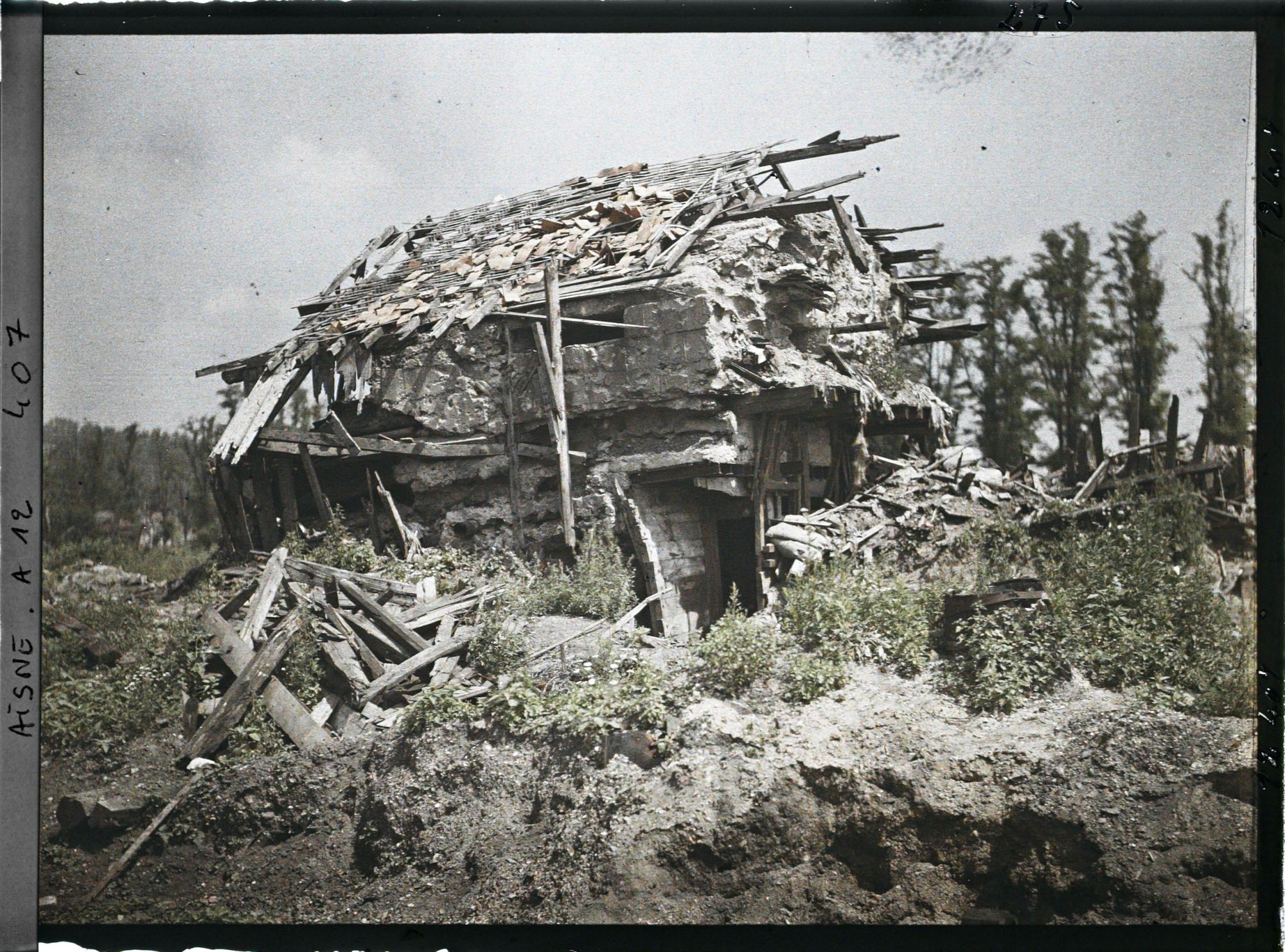 Image représentant France, Un abri de mitrailleuse en Ciment Armé (boche)