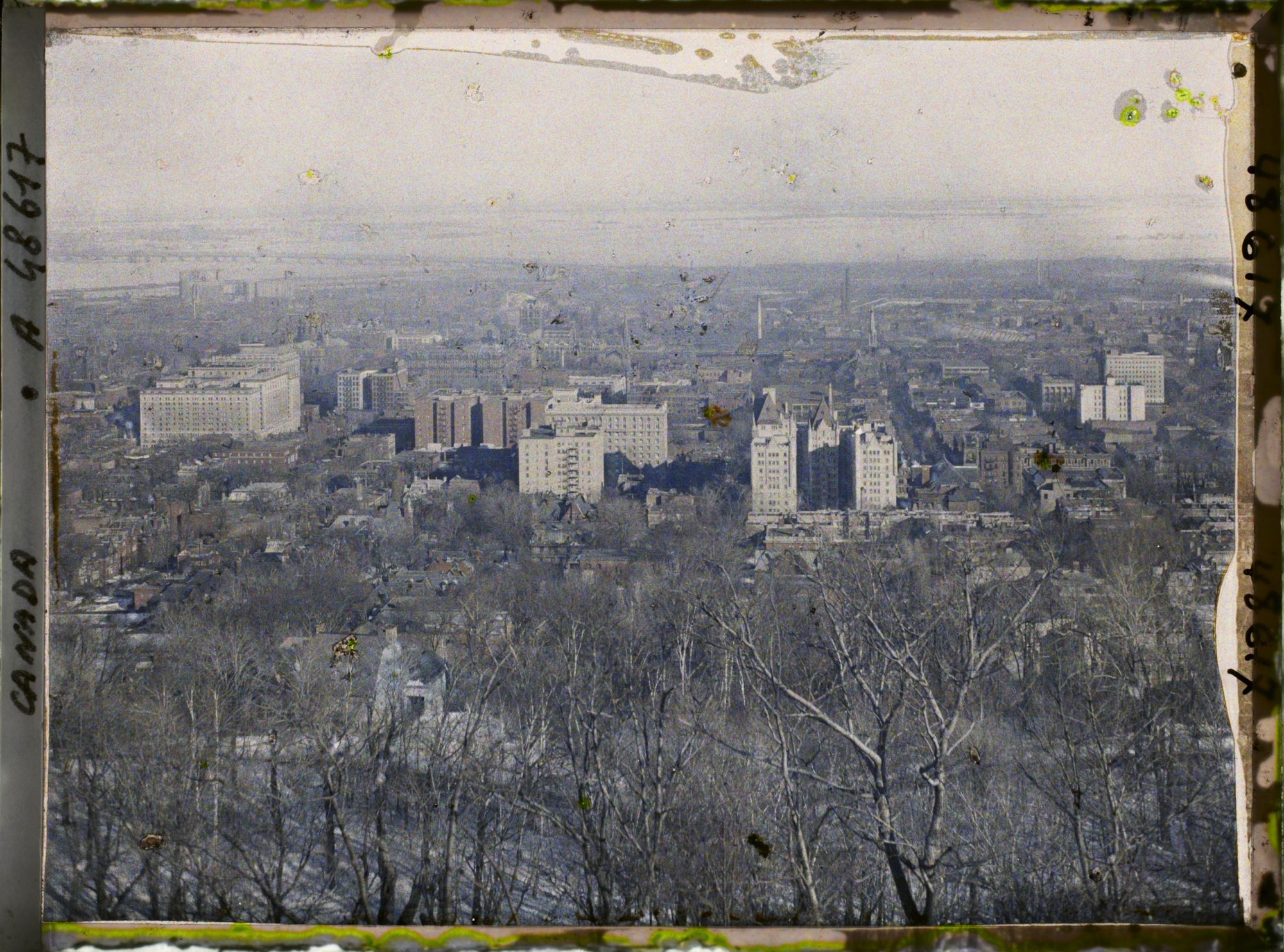 Image représentant Canada, Montréal,  Vue Gle de la Ville, le Pt Victoria et Longueil rive droite
