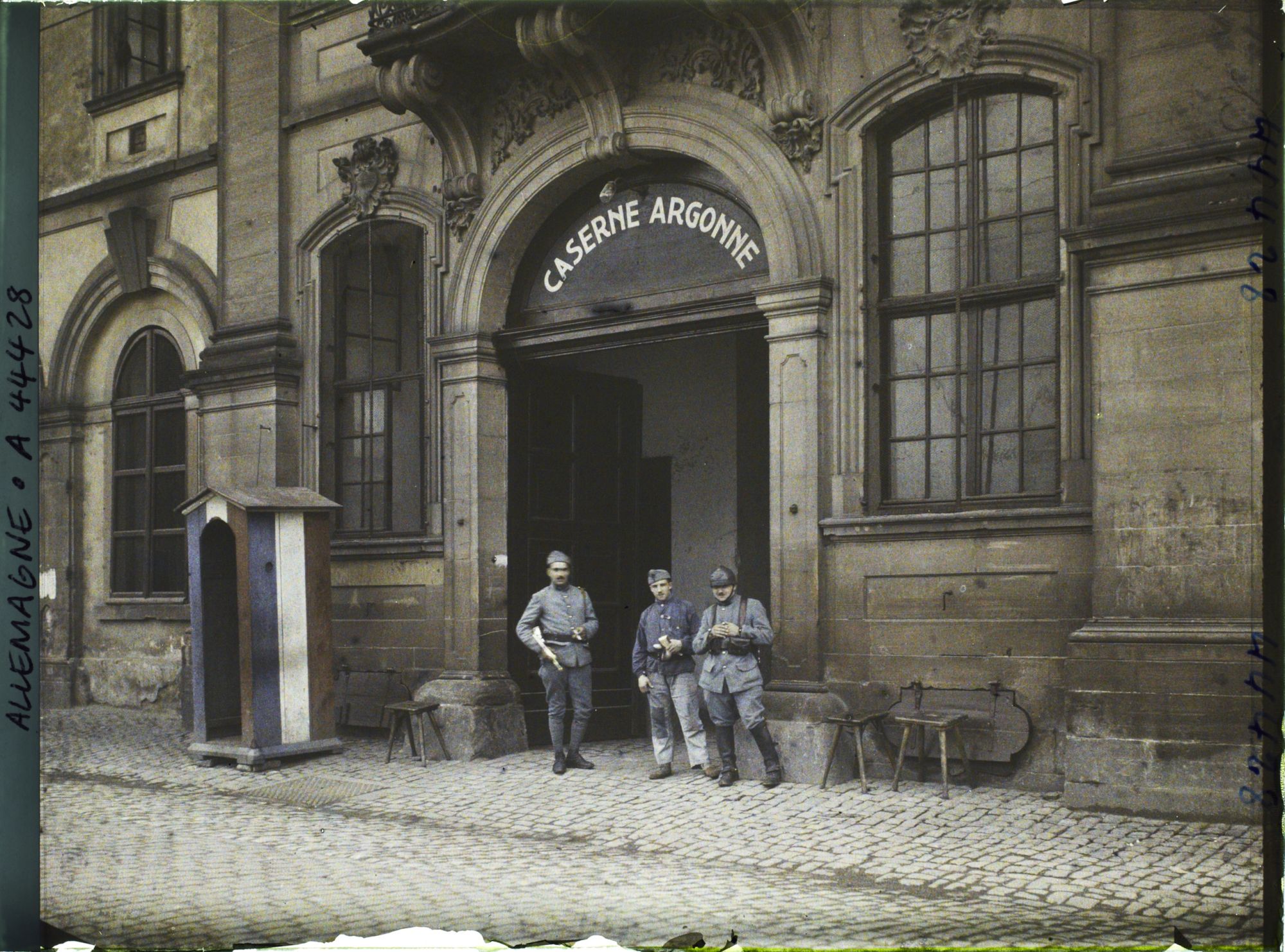 Image représentant Allemagne, Coblence, Caserne d'Argonne