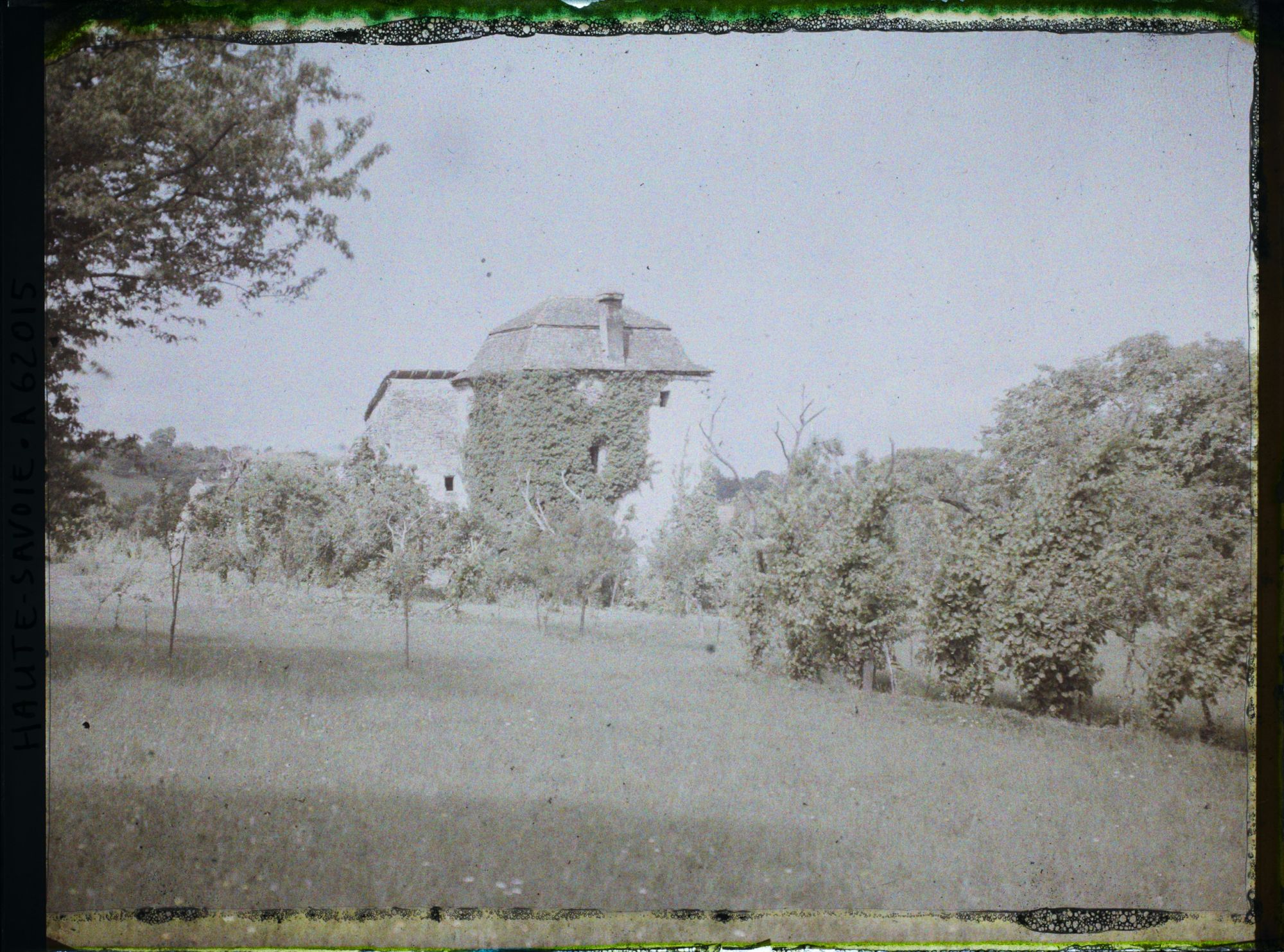 Image représentant La maison forte de Chatillon