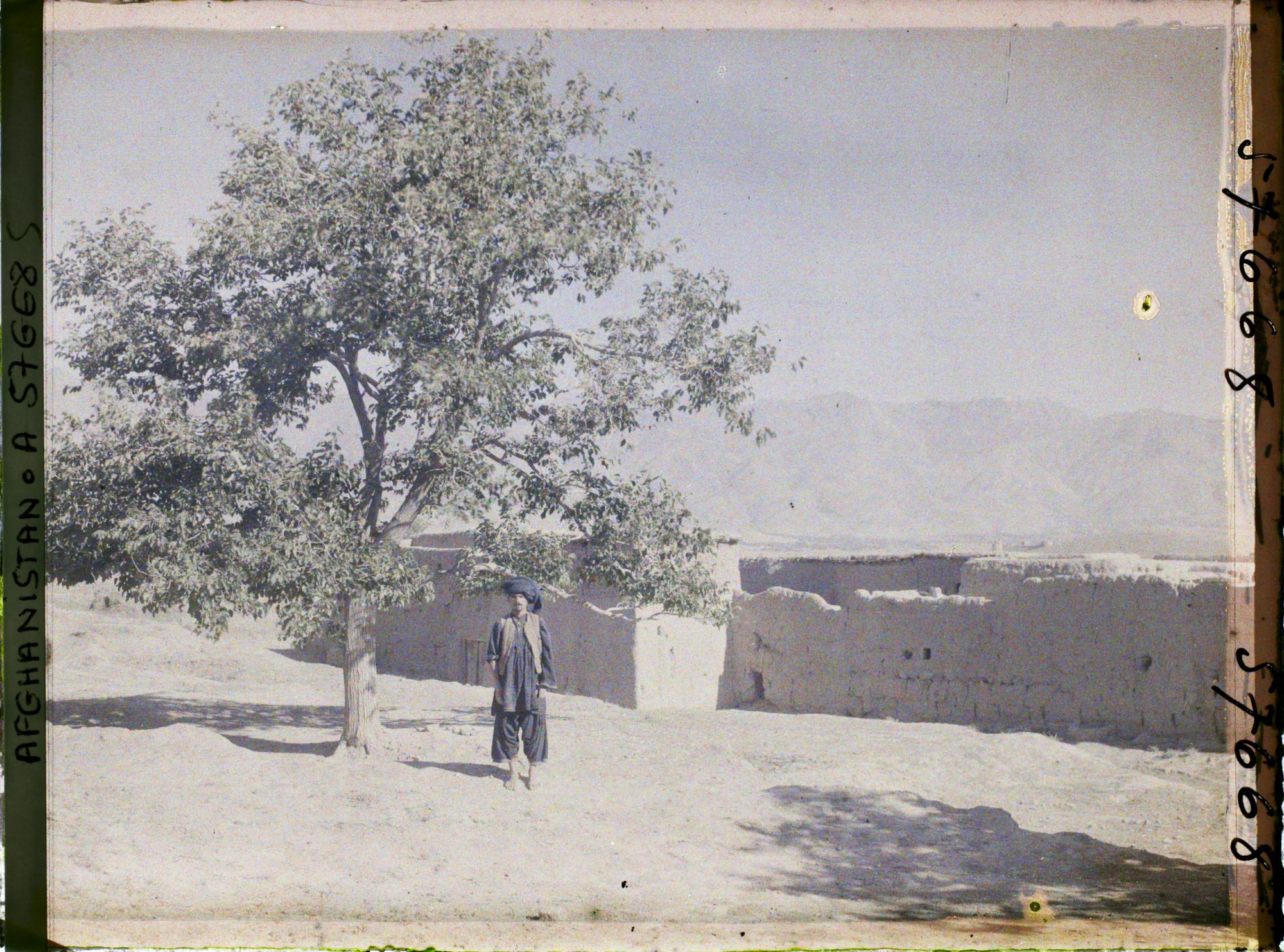 Image représentant Un village (Tchounghar ?)