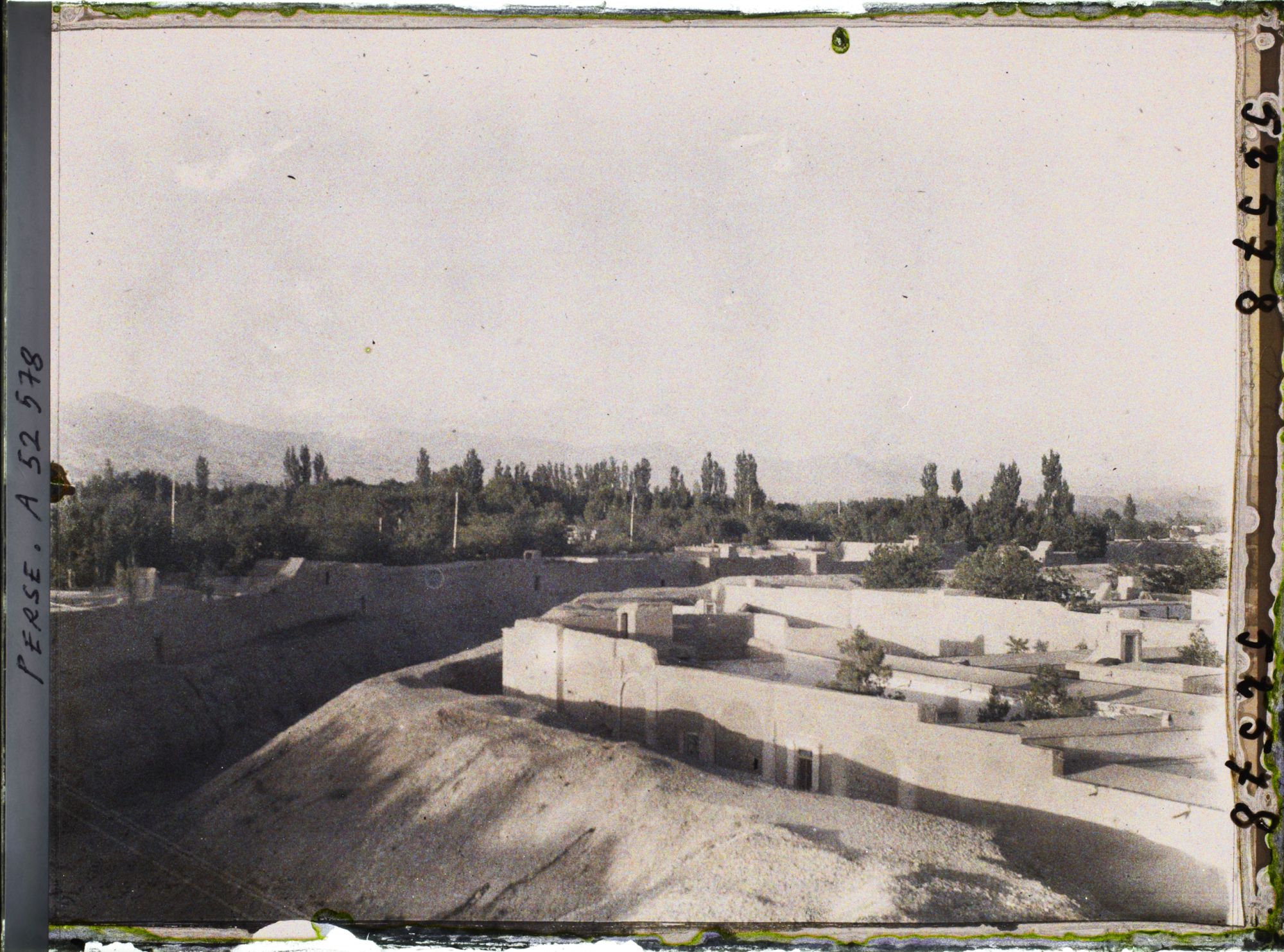 Image représentant Vue vers le mont Demâvend ou Damavand