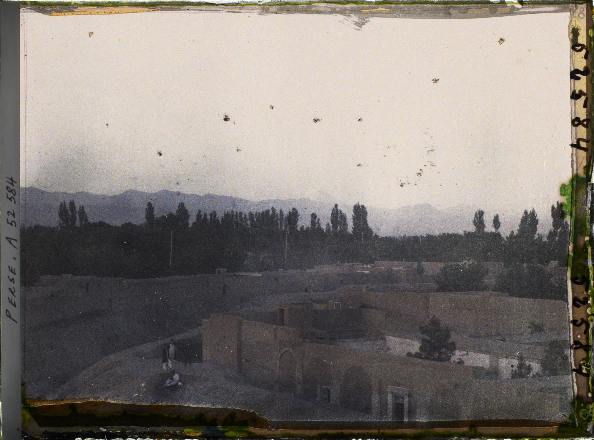Image représentant Vue vers le mont Demâvend ou Damavand, le soir