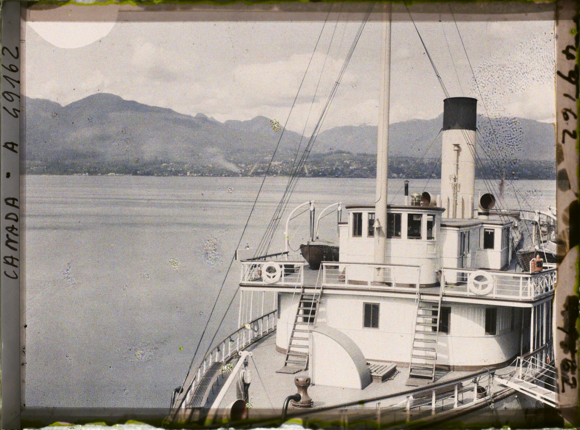 Image représentant Canada, Vancouver, Une vue du Port vers Vancouver nord