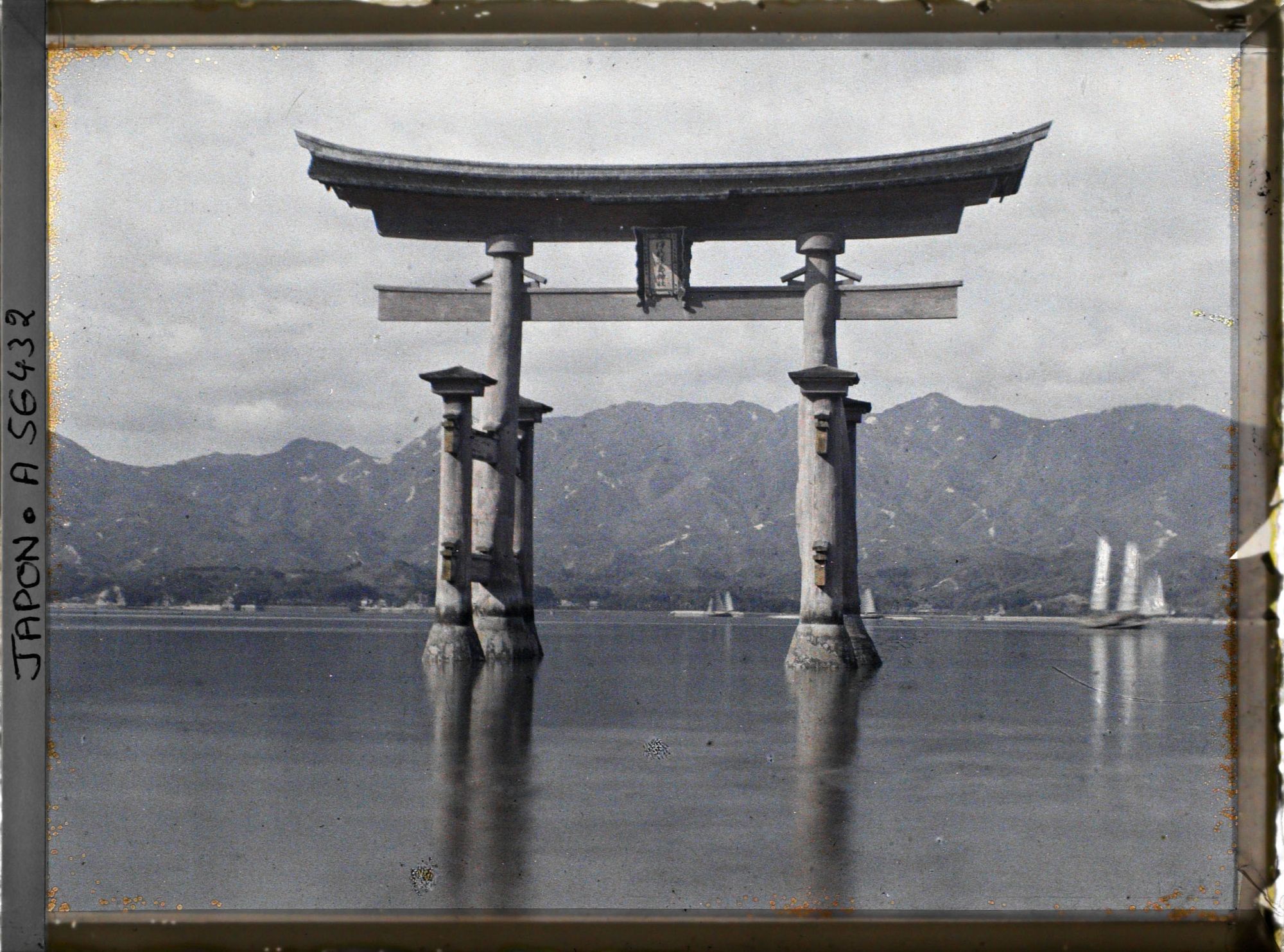Image représentant Le torii marin de l'Isukushima-jinja