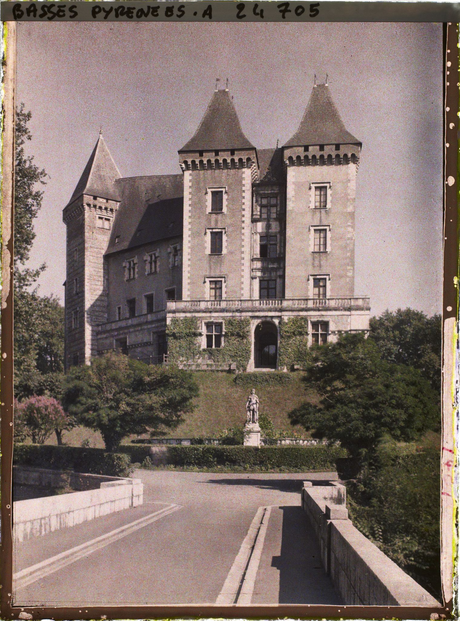 Image représentant France, Pau, Le Château (façade Ouest)