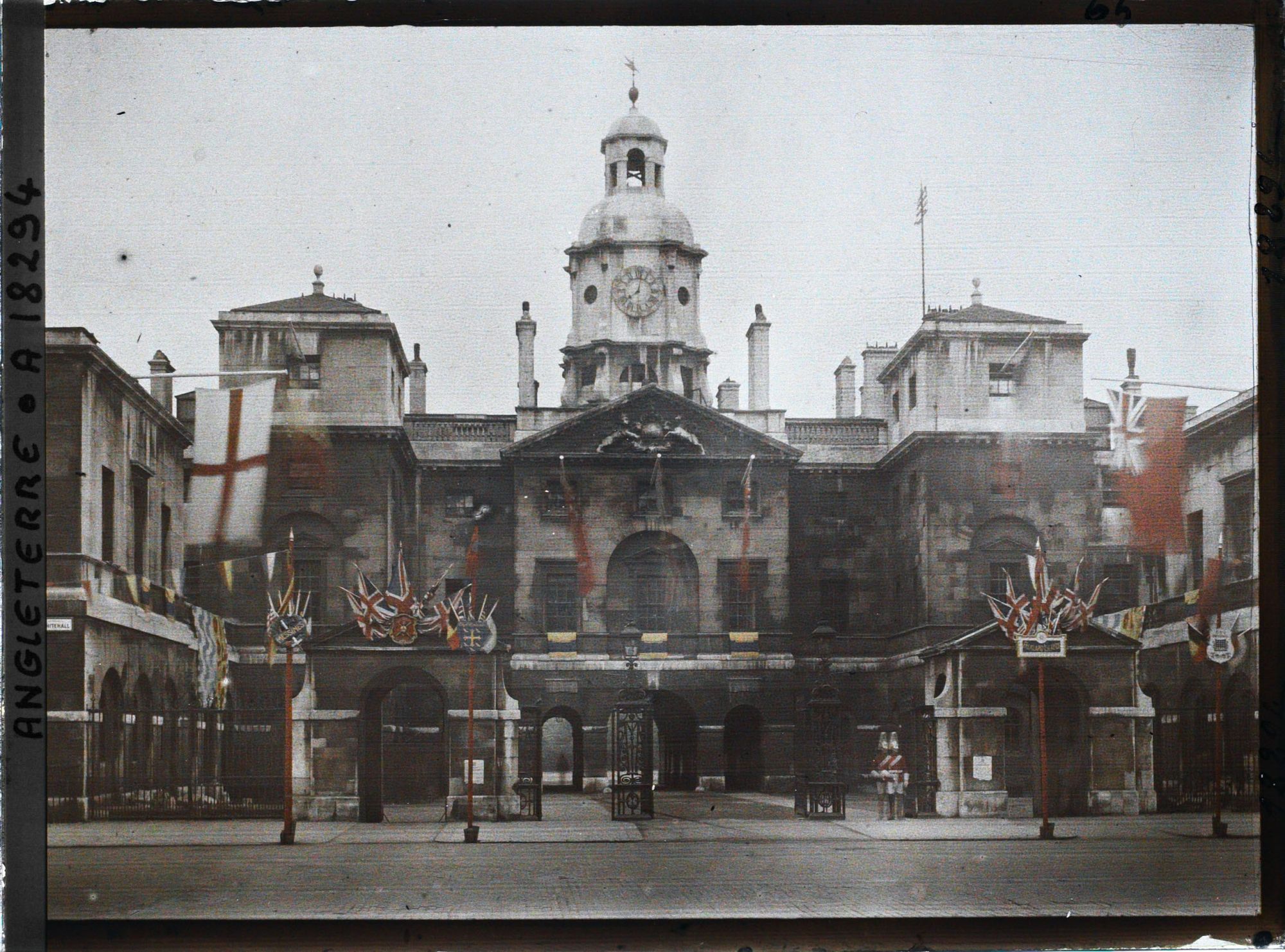 Image représentant La caserne des Horse Guards sur le Whitehall