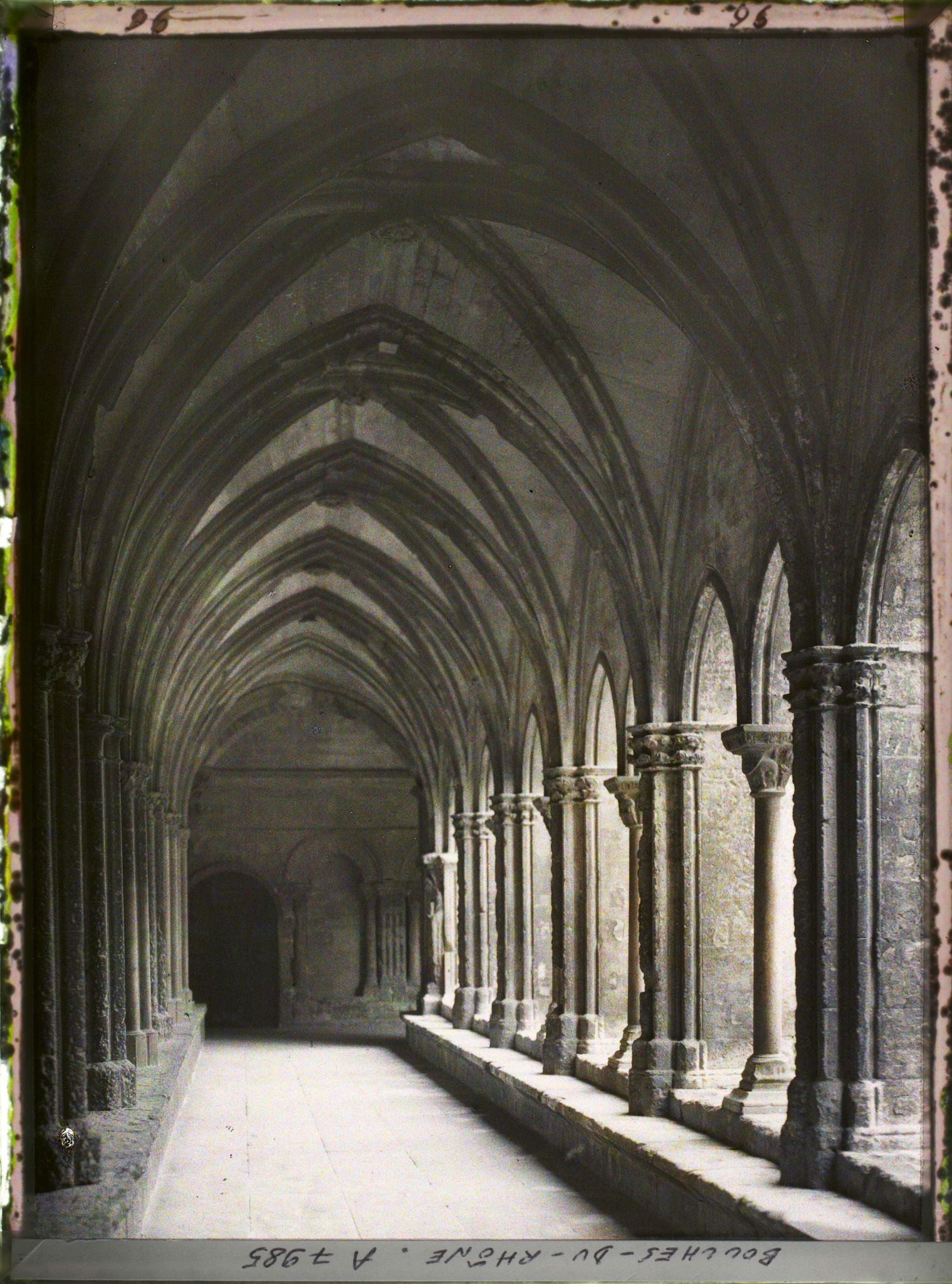 Image représentant Le cloître de Saint-Trophime