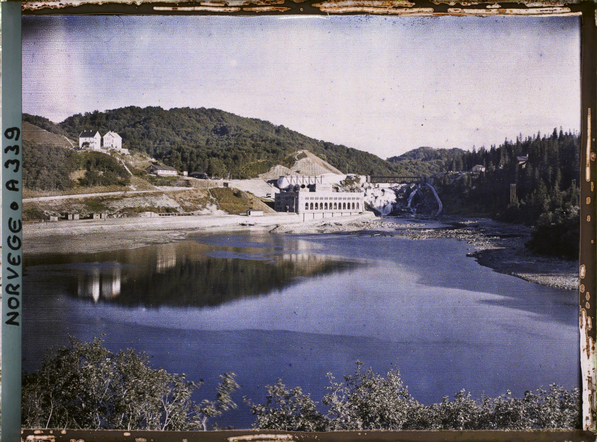 Image représentant Les bords de la Nidelva