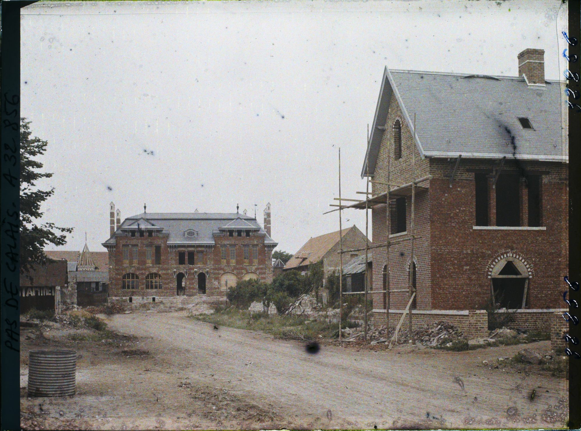 Image représentant France, Roclincourt, Reconstructions