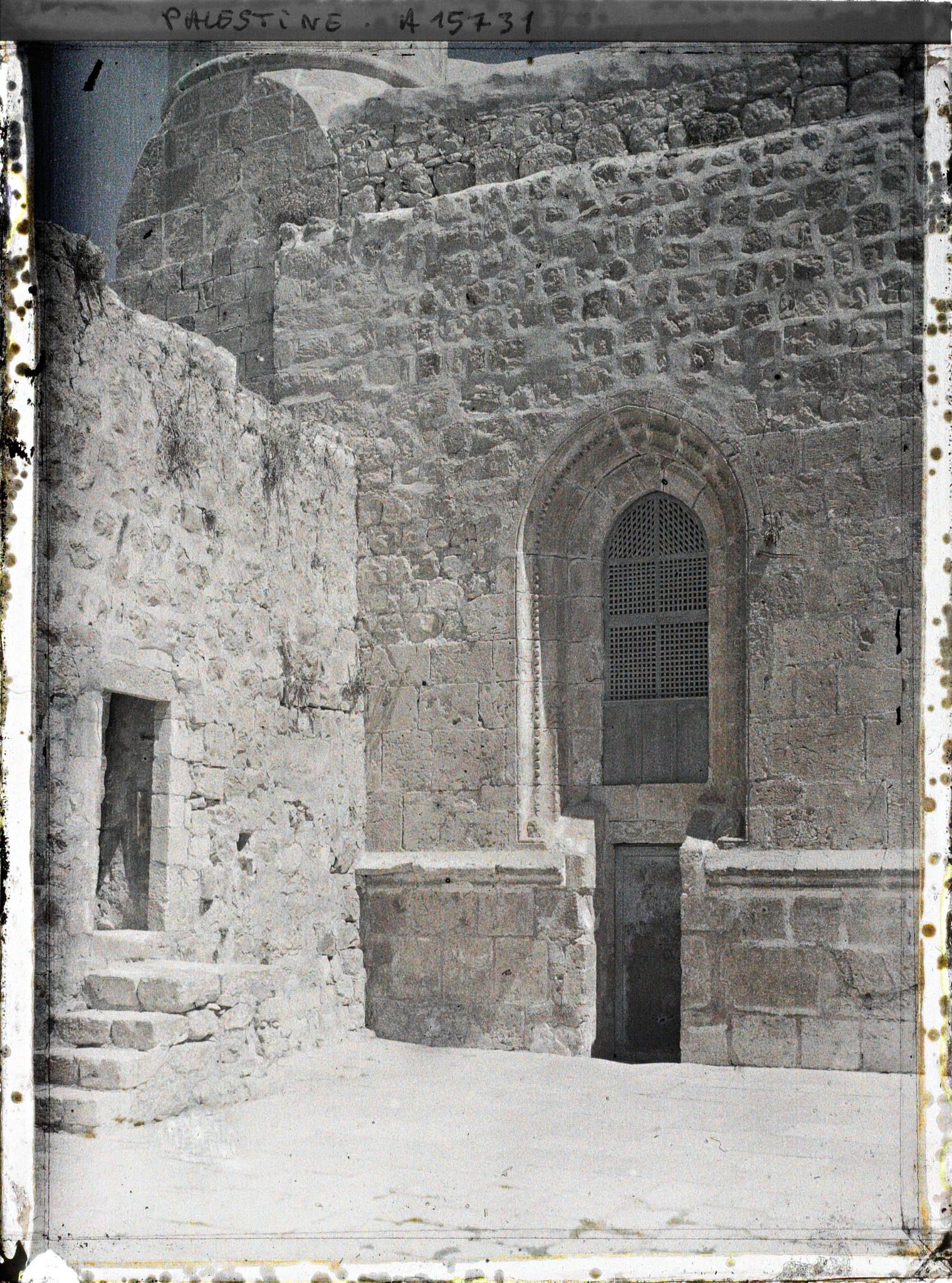 Image représentant Entrée du Cénacle sur le Mont Sion