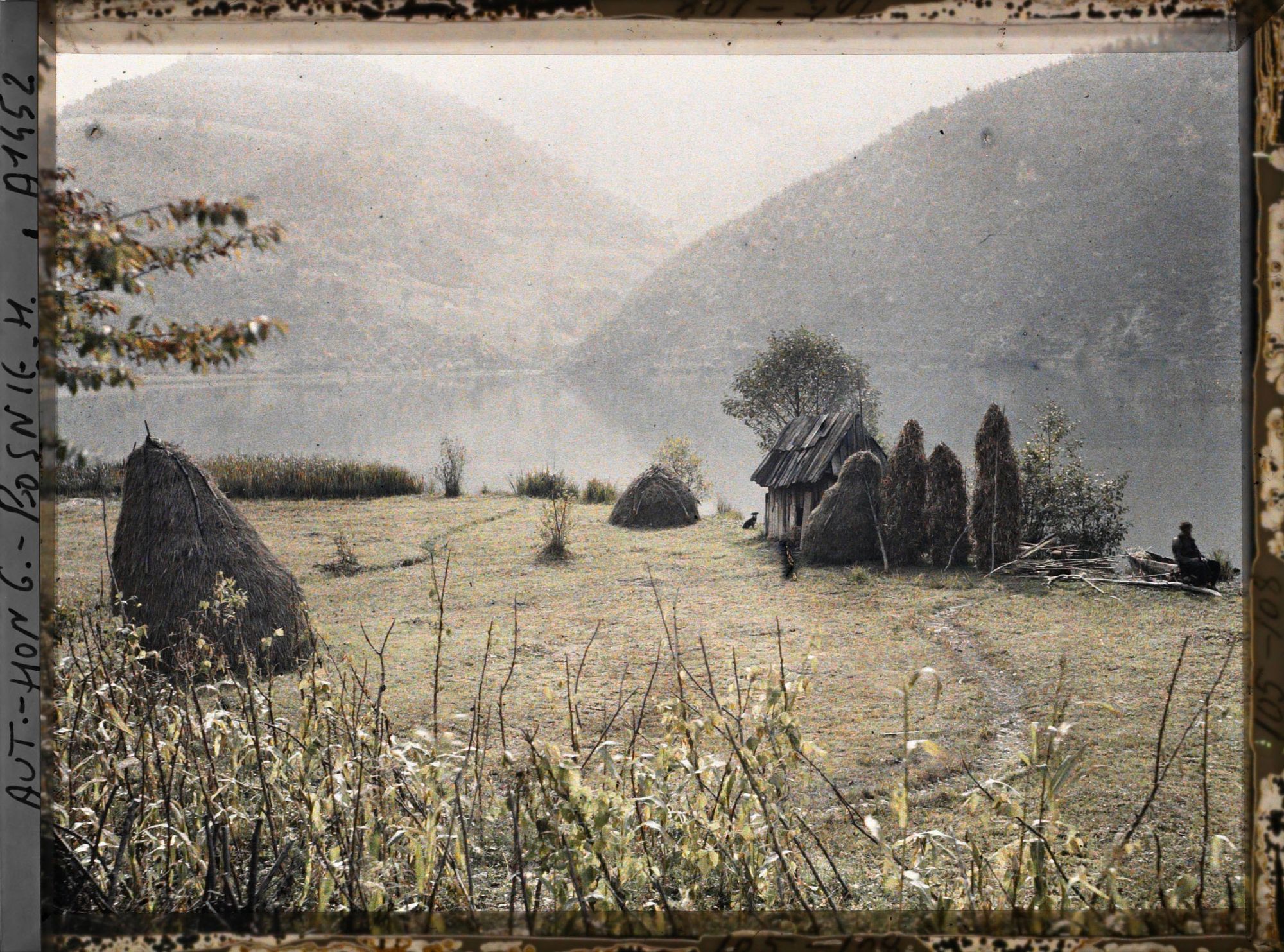 Image représentant La hutte, le canot, le pêcheur et les haricots perchés