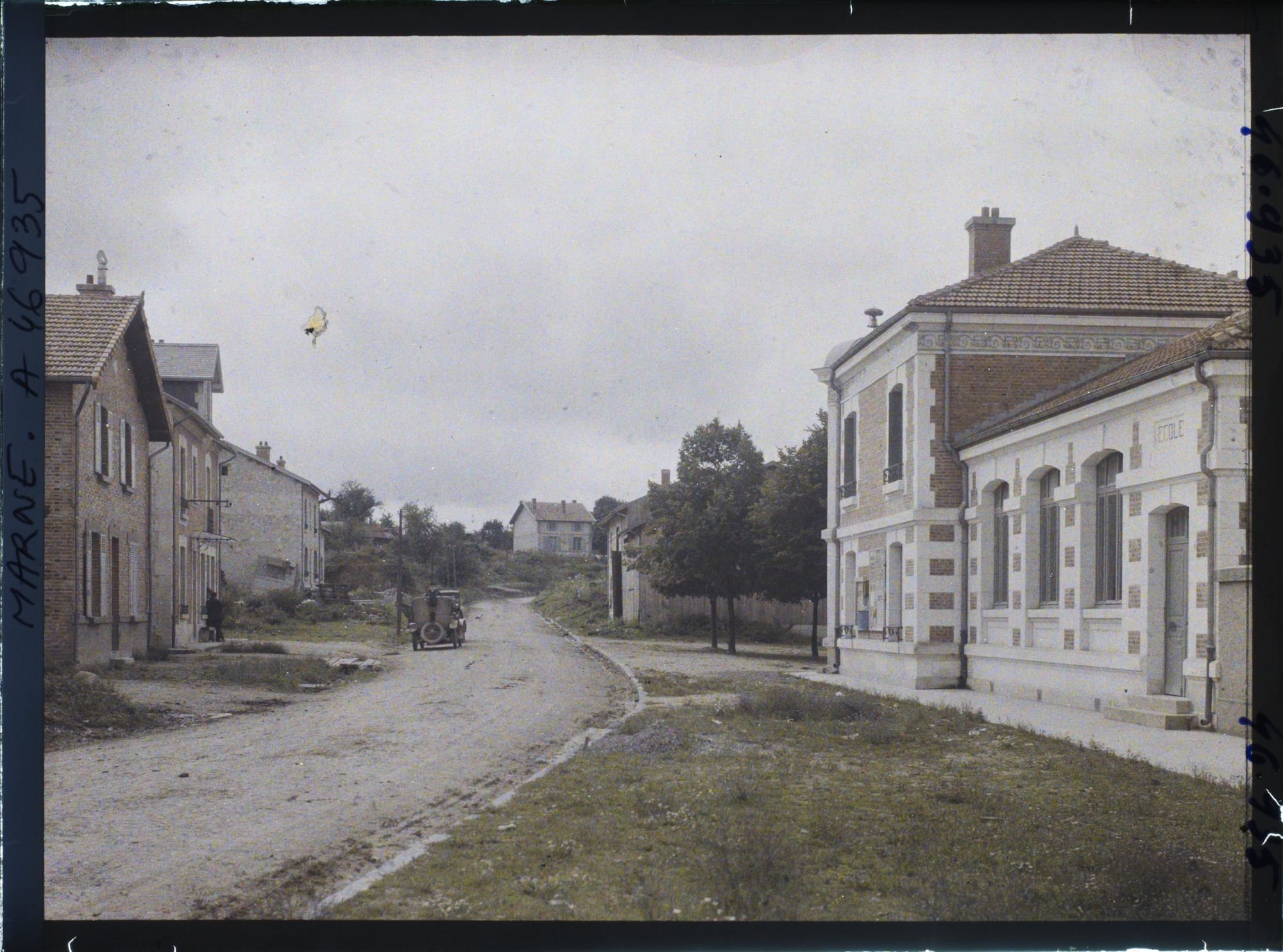 Image représentant France, Binarville Marne (210 h), Grande Rue