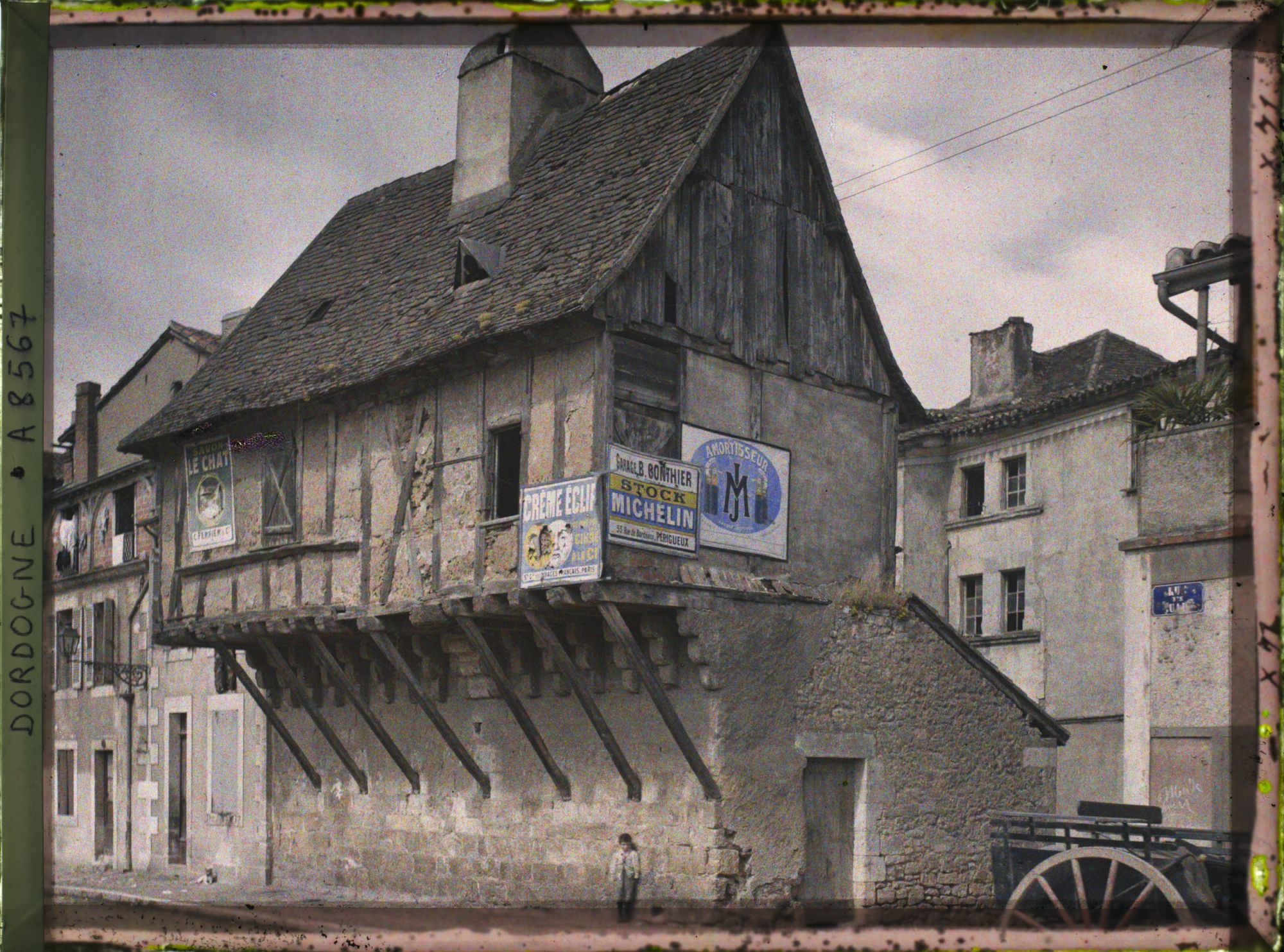 Image représentant France, Périgueux, Maison route nationale de Paris à Barèges