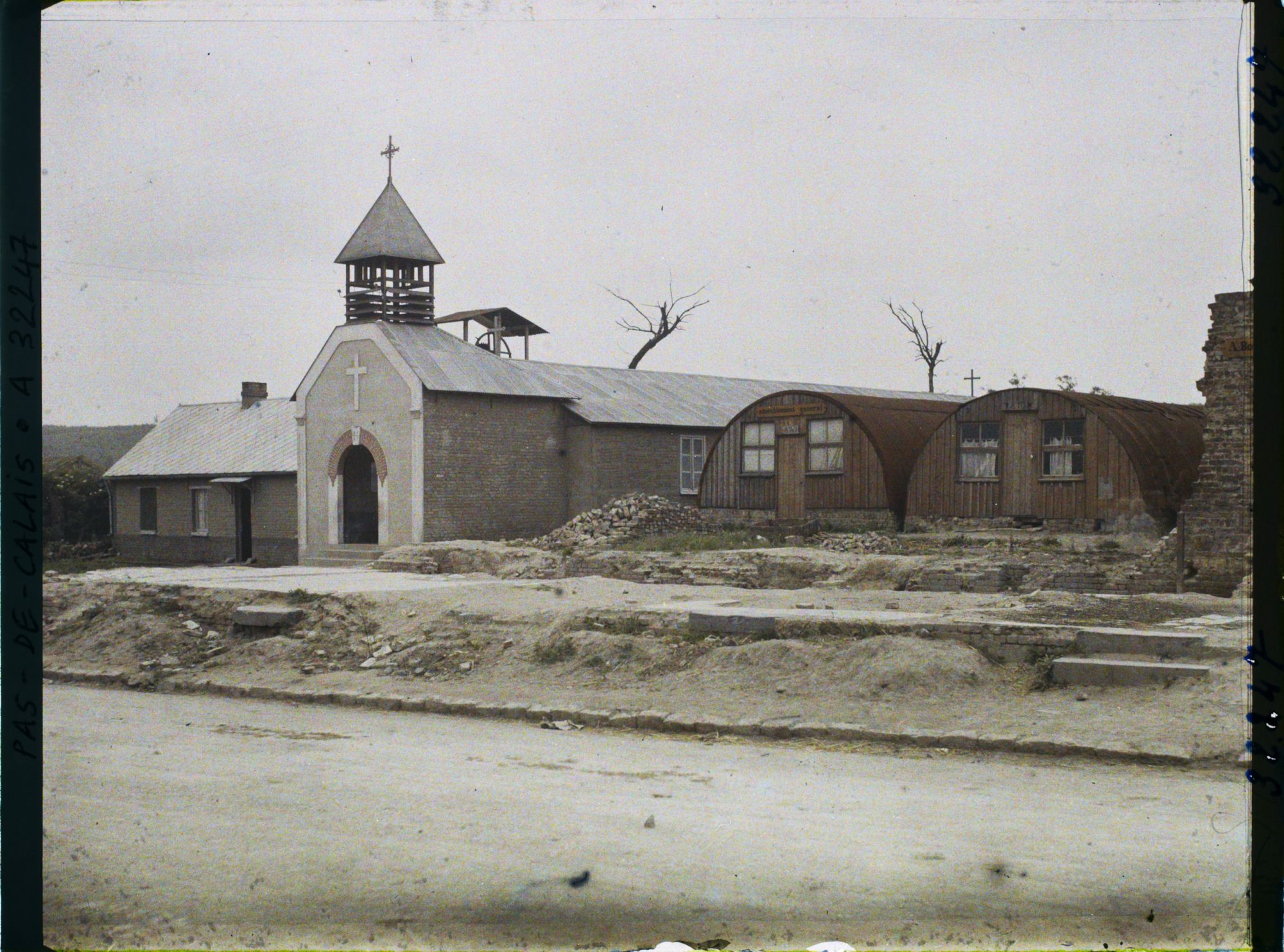 Image représentant France, Vimy, L'Eglise provisoire